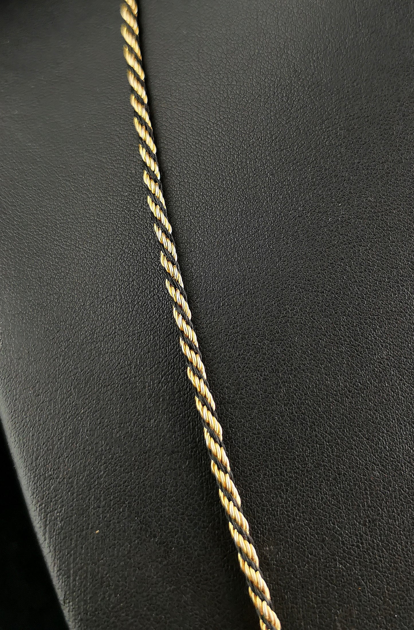 Vintage gold and black tone rope twist chain necklace