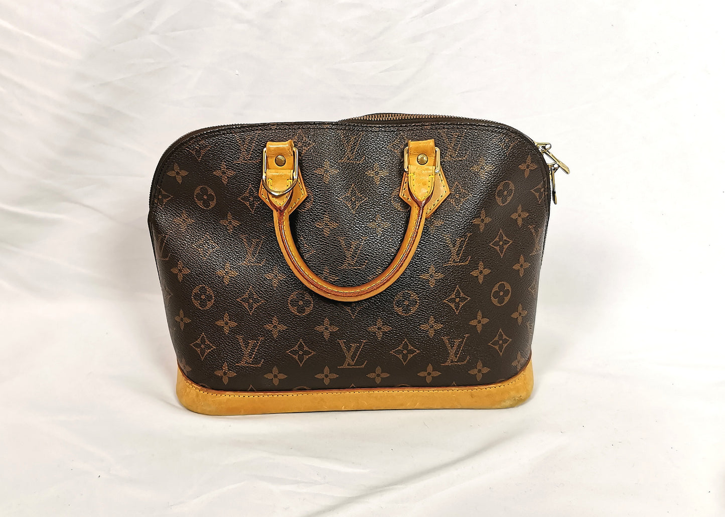 Vintage Louis Vuitton Alma MM handbag, top handle, 1998