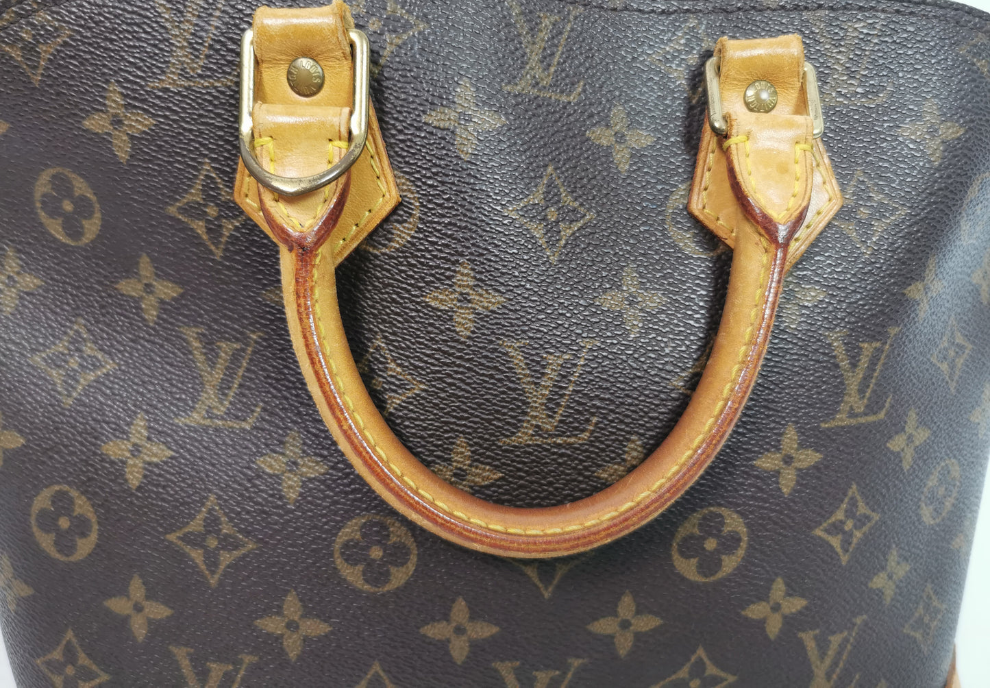 Vintage Louis Vuitton Alma MM handbag, top handle, 1998