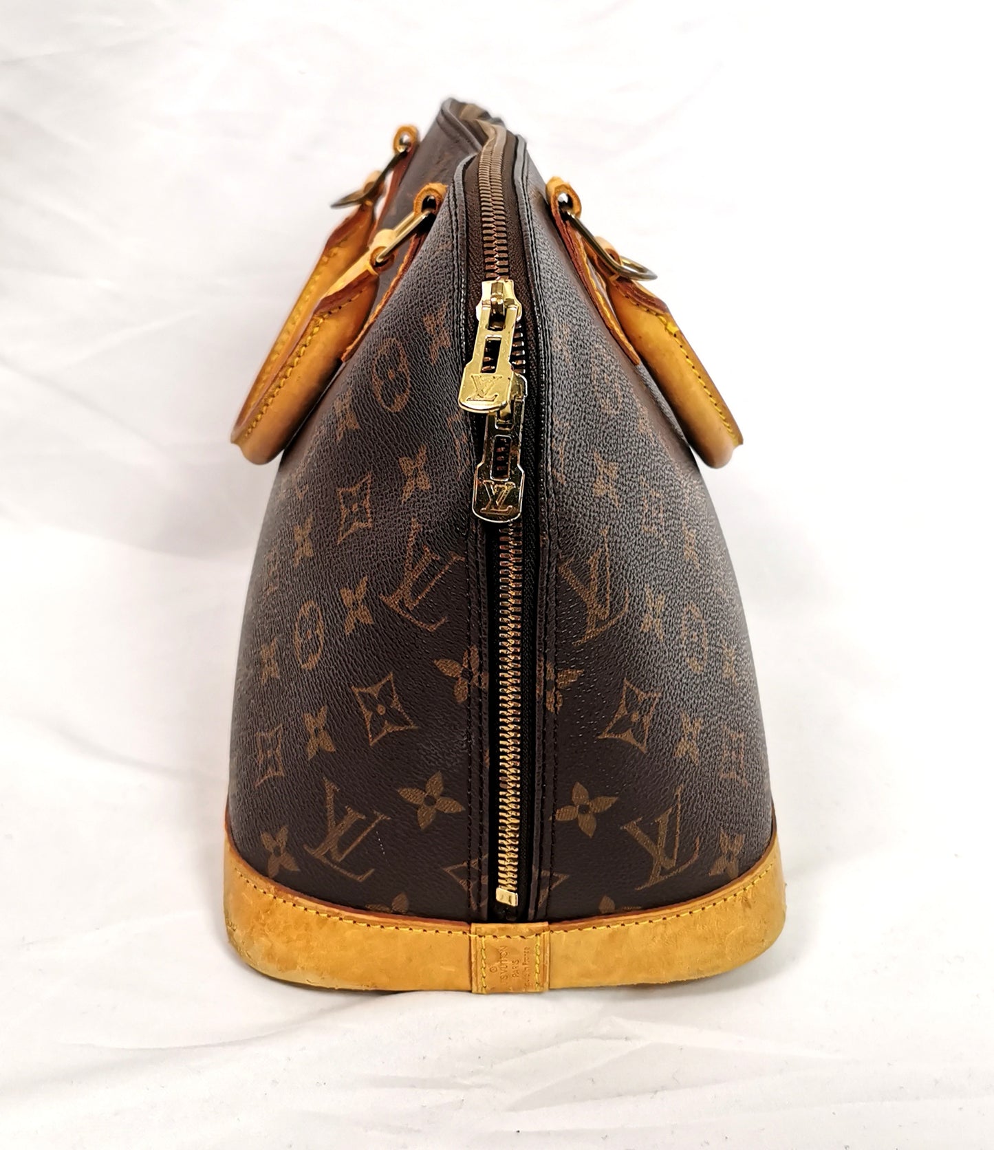 Vintage Louis Vuitton Alma MM handbag, top handle, 1998