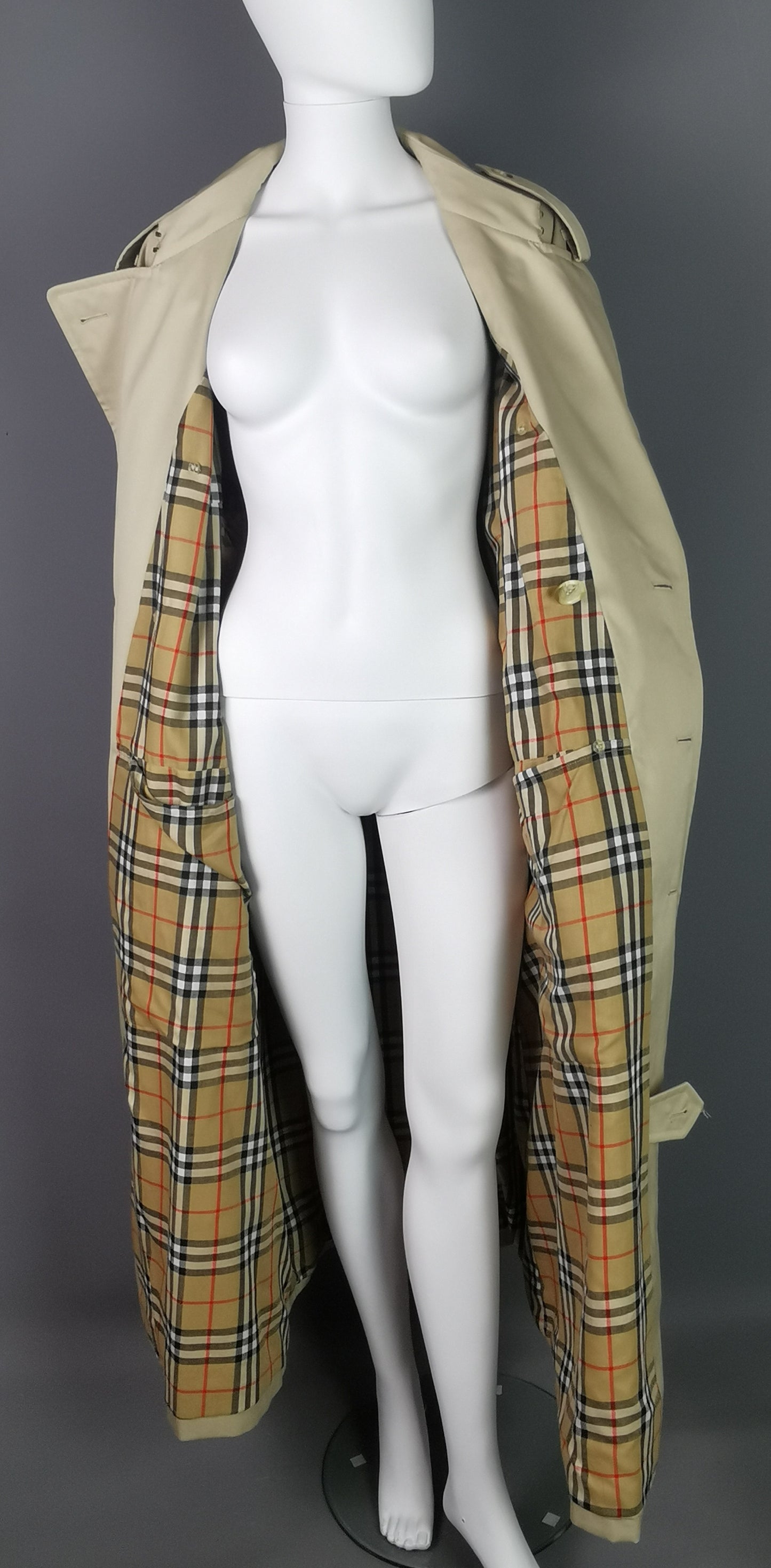 Vintage Burberry Trench coat, Mens, house check
