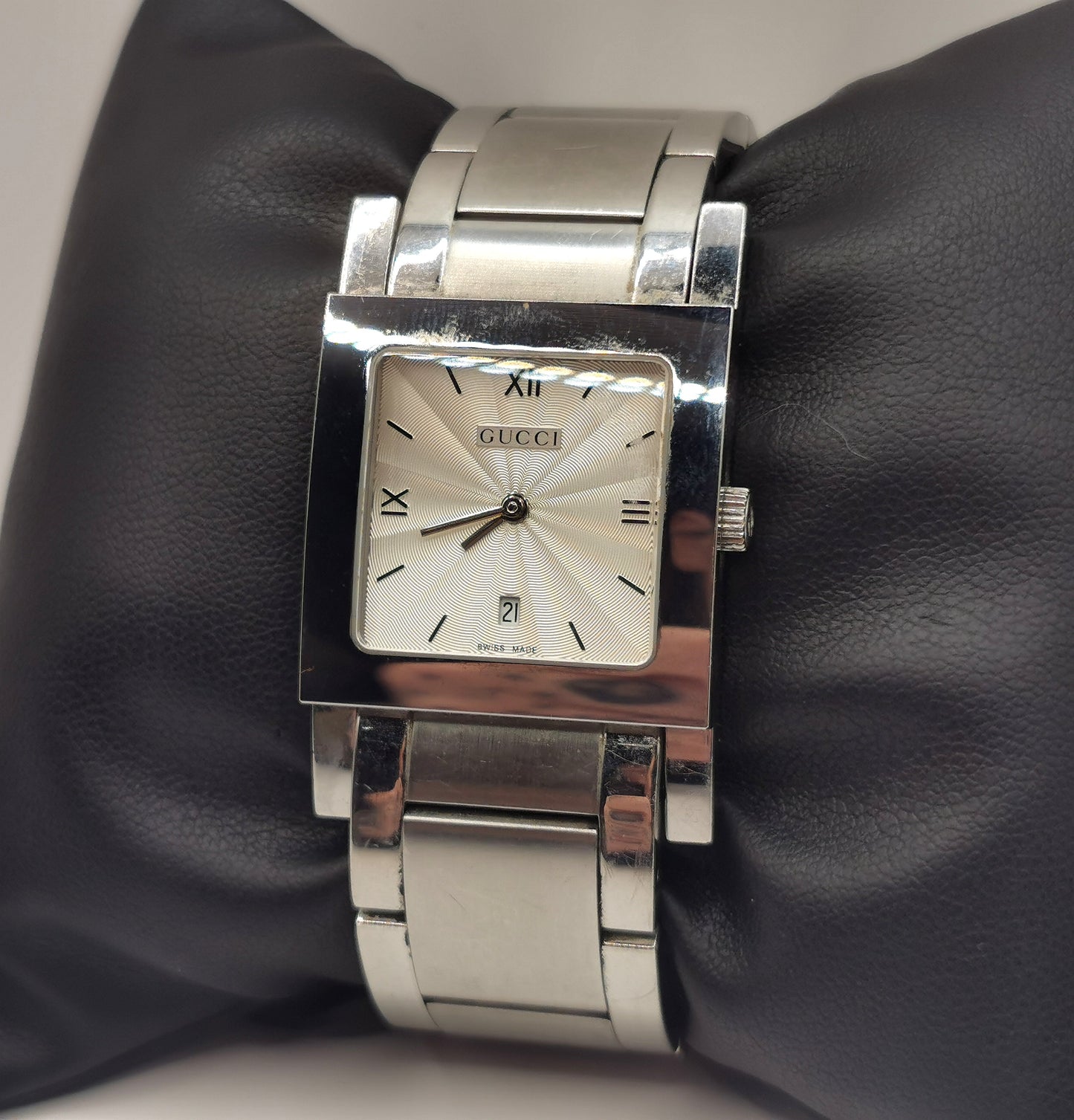 Gucci 7900M.1 stainless steel wristwatch, bracelet strap