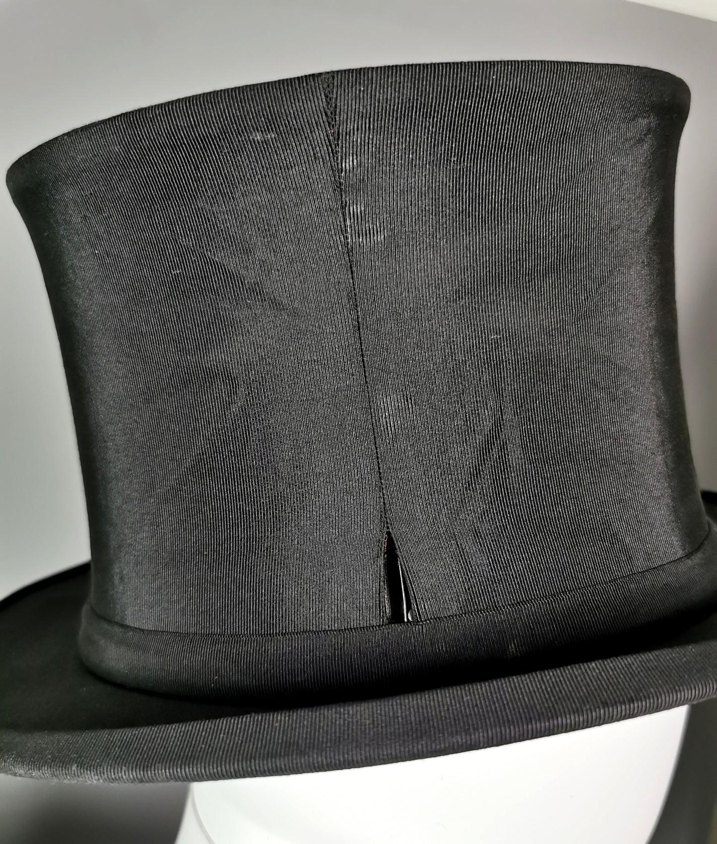 Vintage Art Deco collapsible top hat, Art Deco