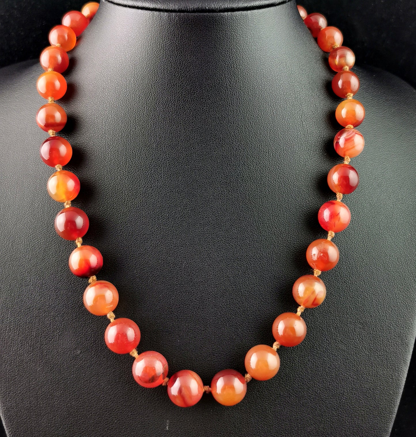 Antique Victorian Agate bead necklace, Carnelian