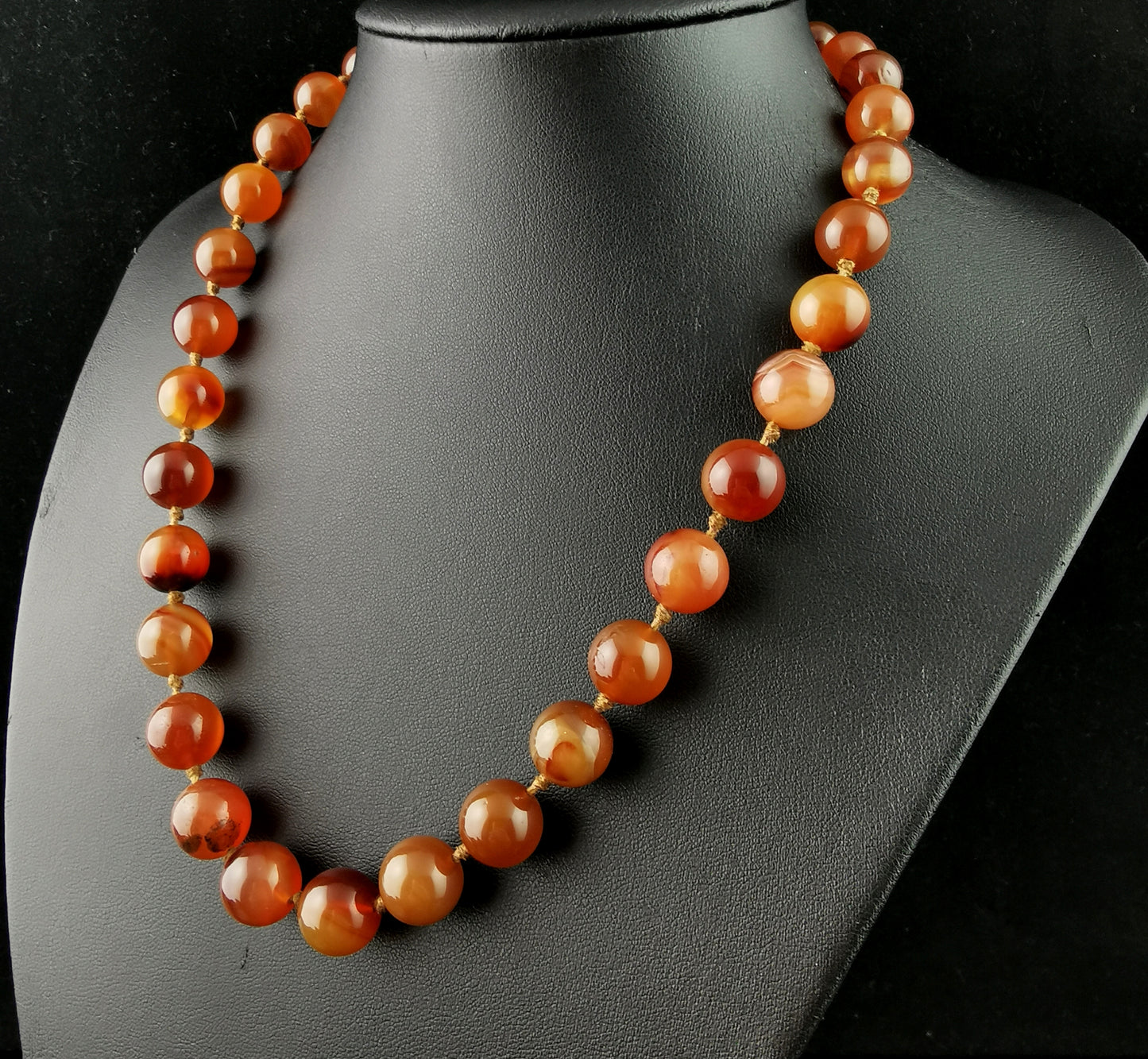Antique Victorian Agate bead necklace, Carnelian