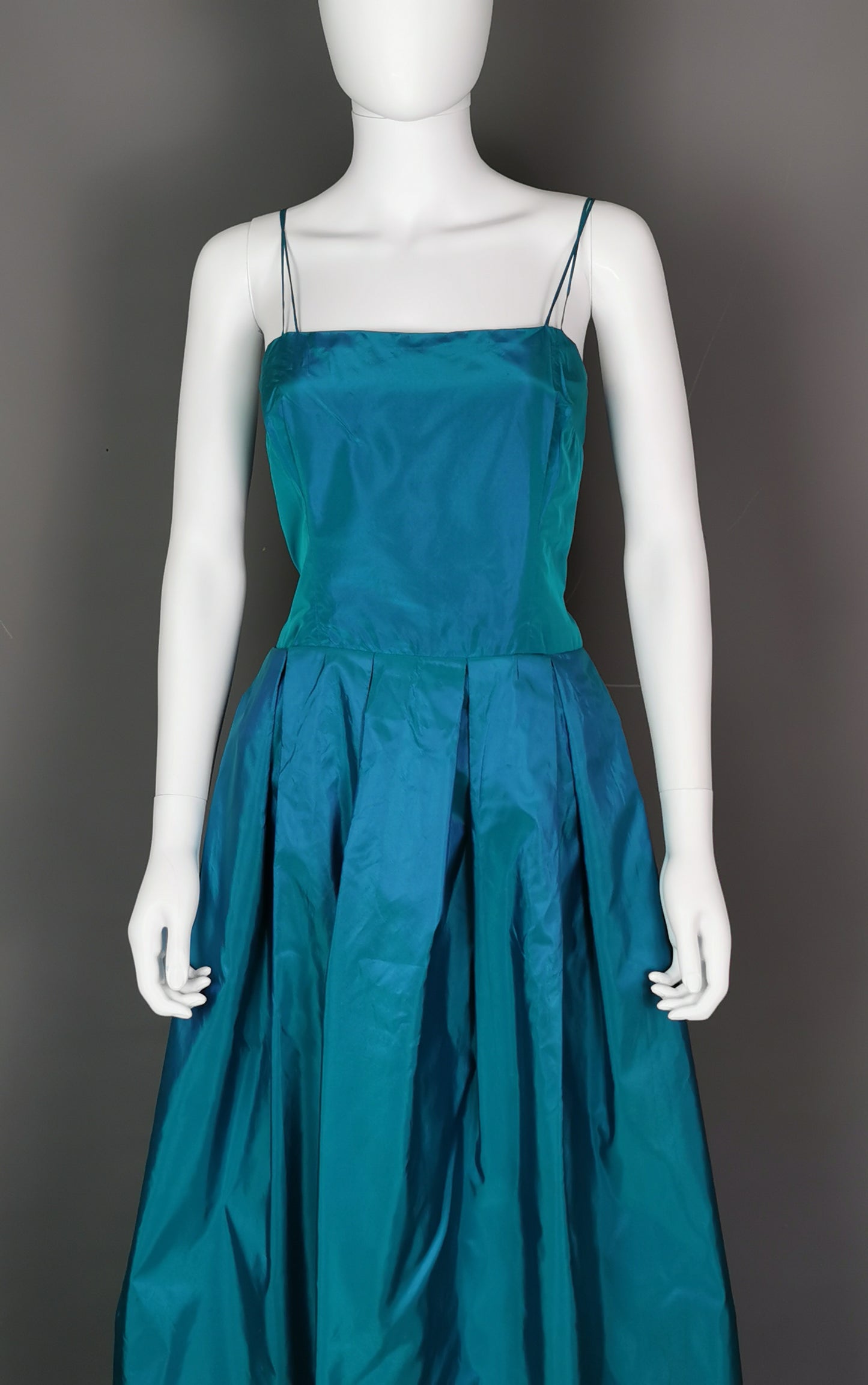 Vintage Hardy Amies couture two piece silk dress, Evening gown, Jacket