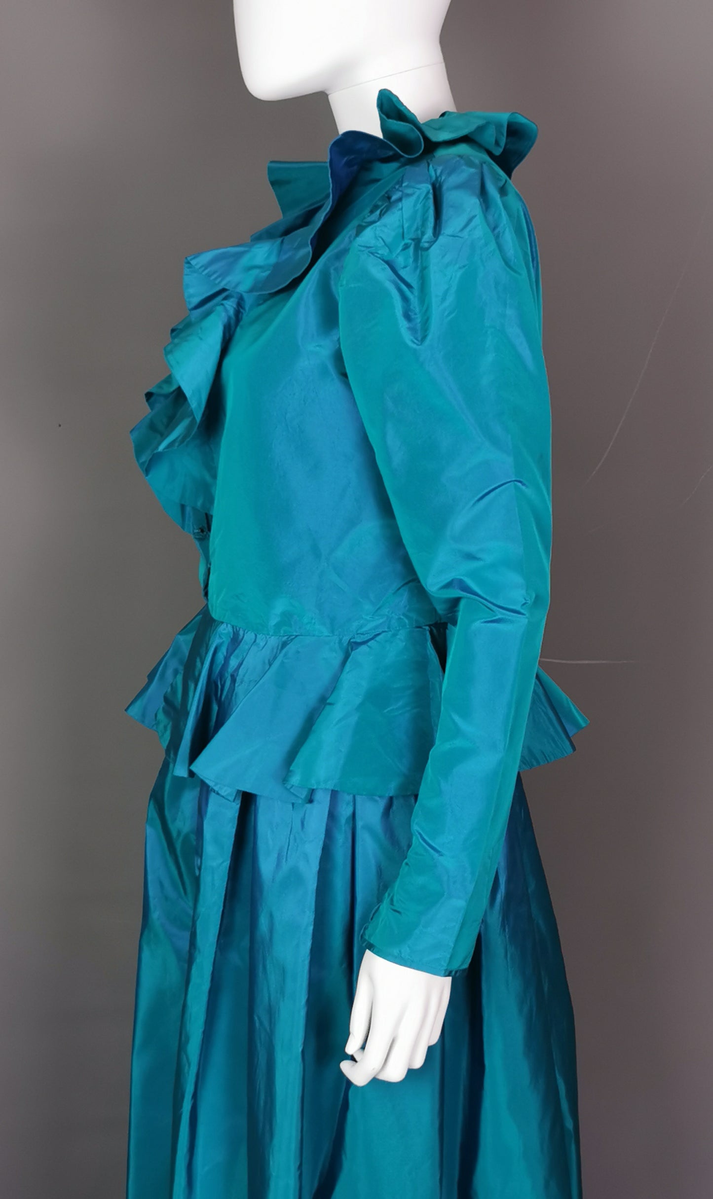 Vintage Hardy Amies couture two piece silk dress, Evening gown, Jacket