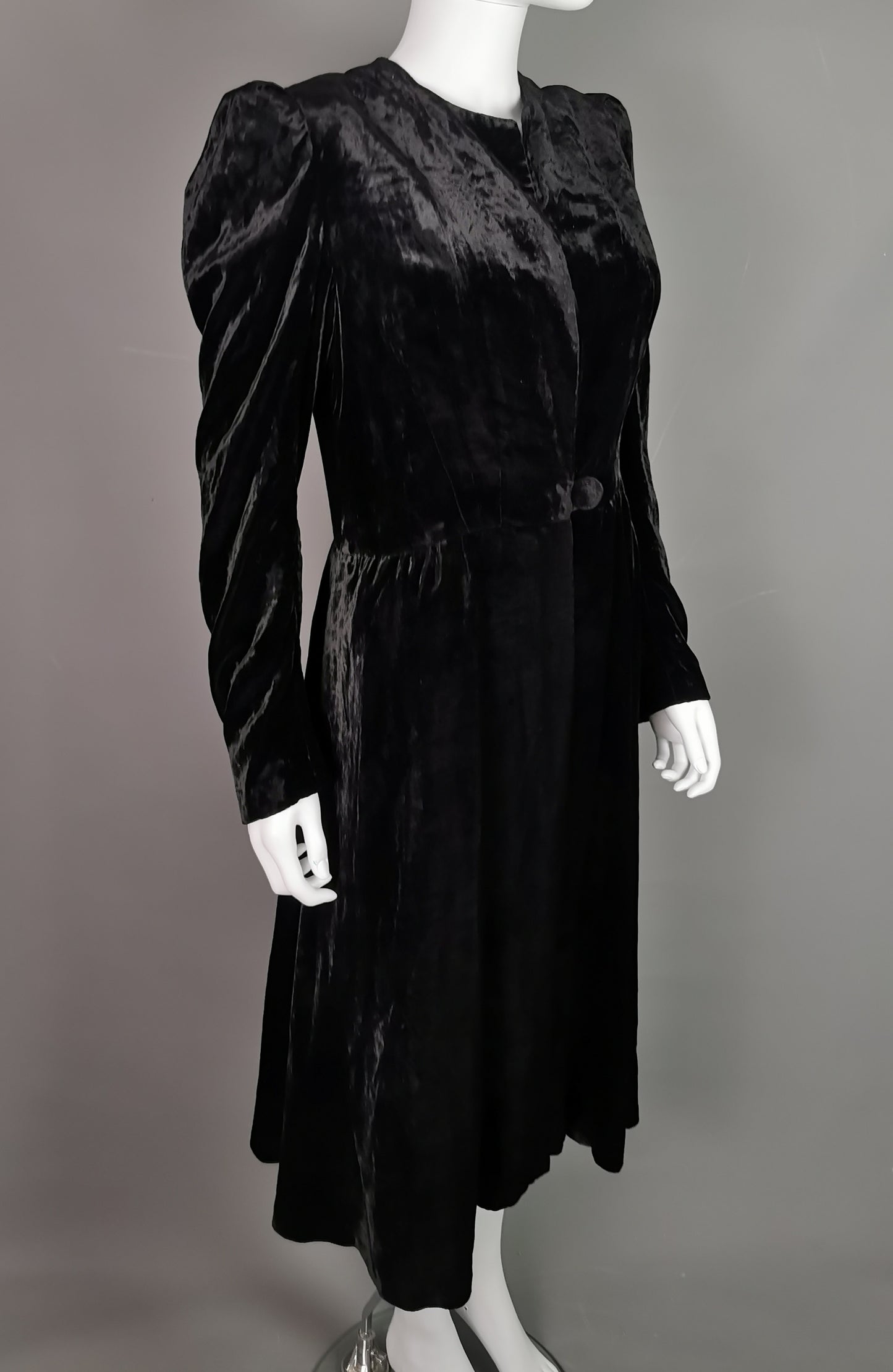 Vintage Art Deco black velvet opera coat, jacket