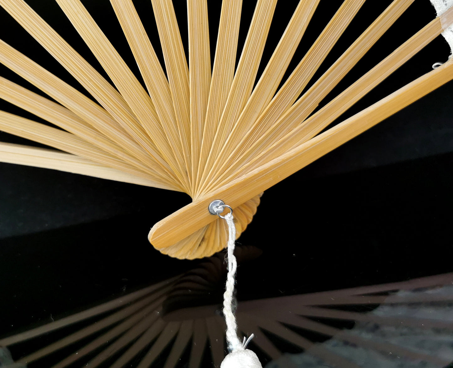 Vintage lace and wood hand fan, large