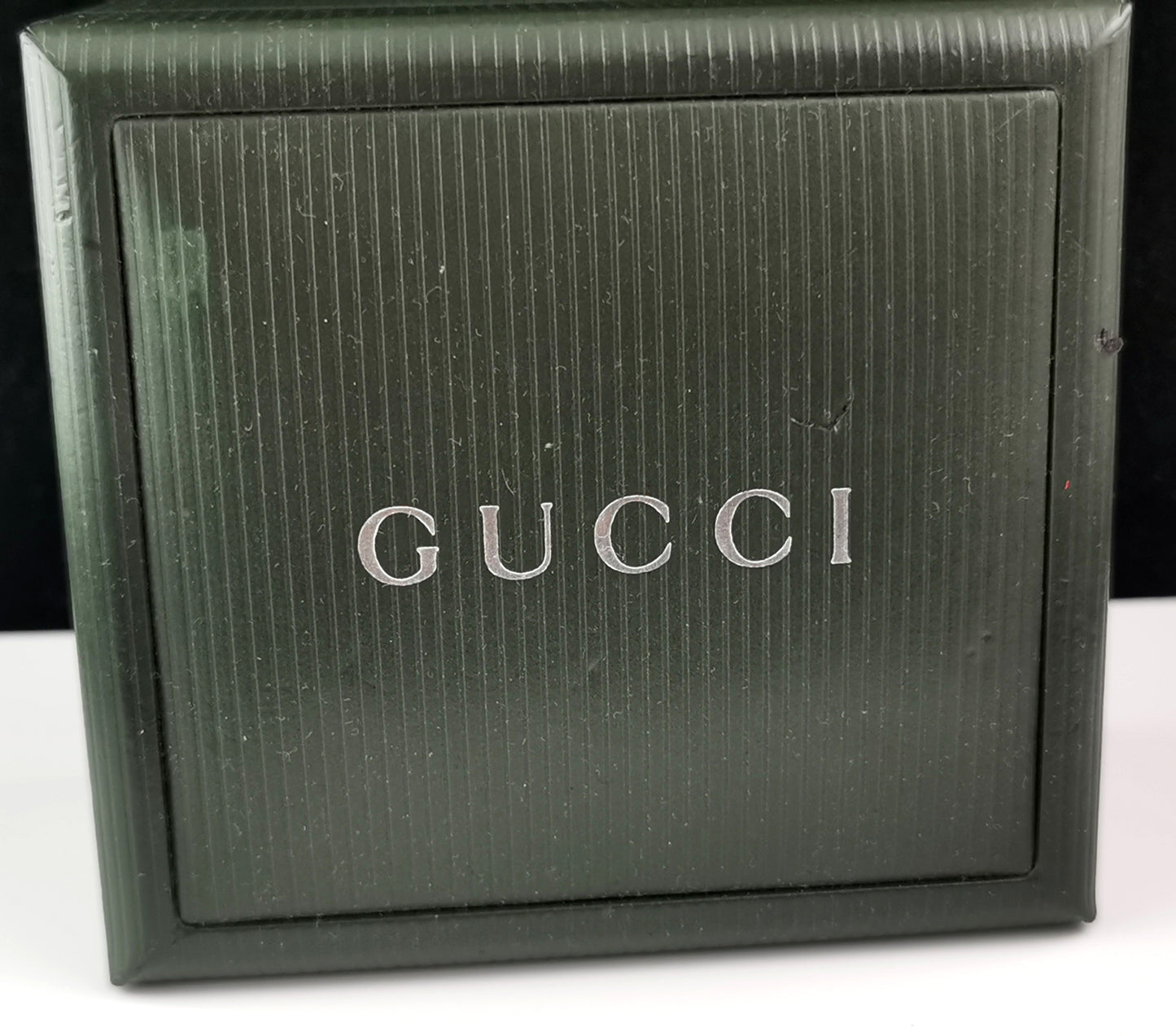 Vintage Gucci 11/12.2 ladies gold plated wristwatch, bracelet strap, changeable bezels