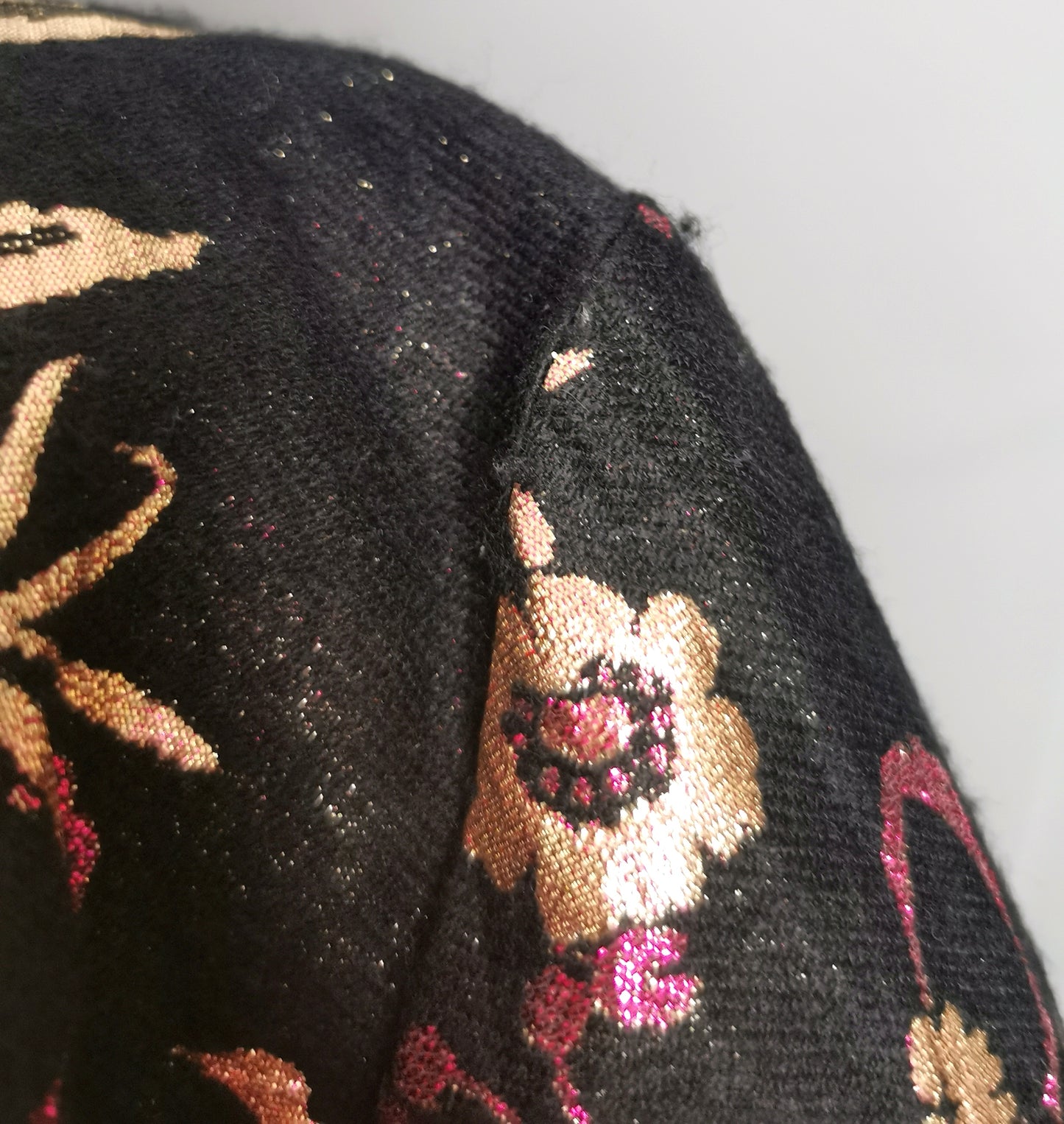 Vintage 80s Brocade jacket, cropped blazer, Metallic