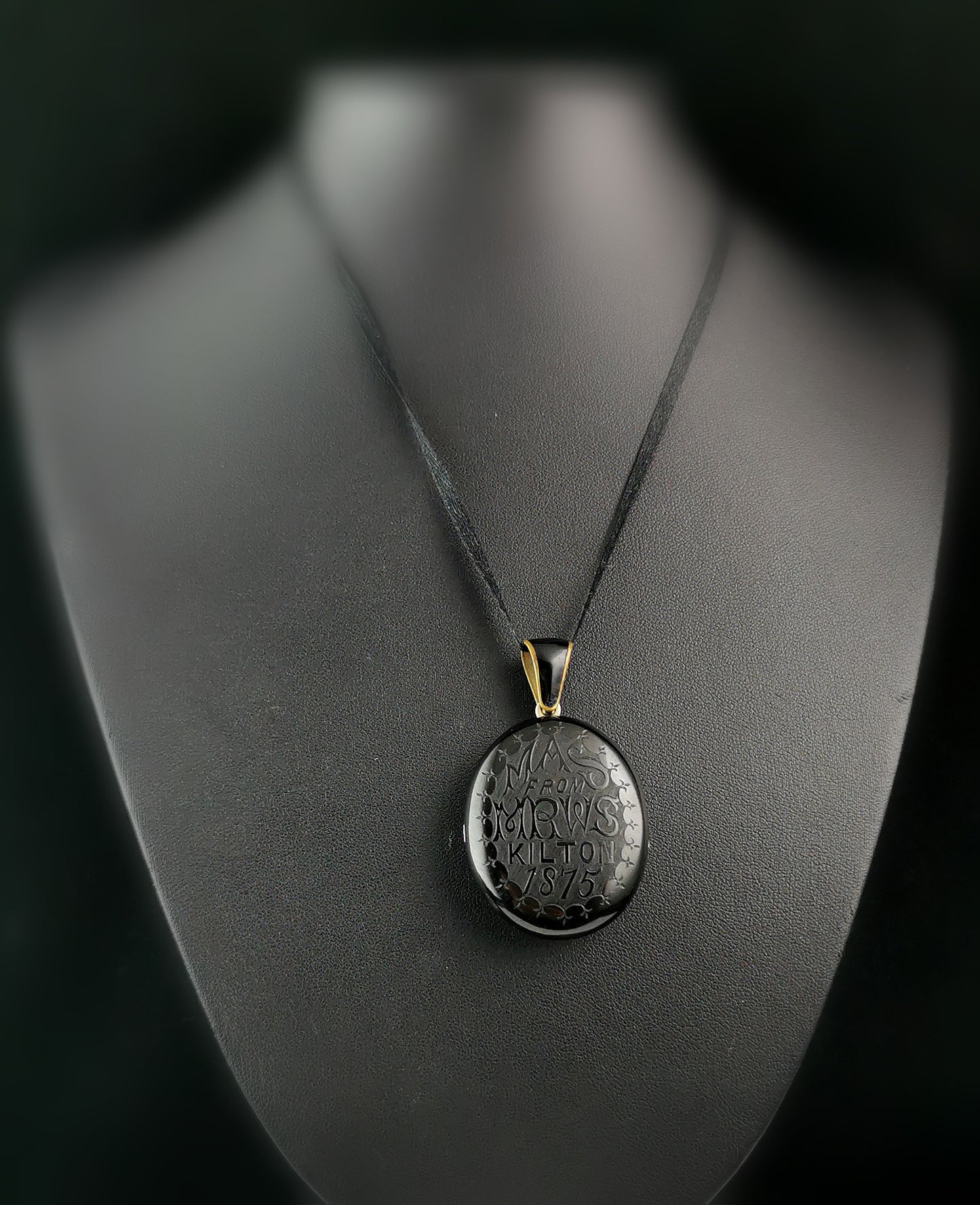 Antique Victorian Whitby Jet mourning locket, Mining