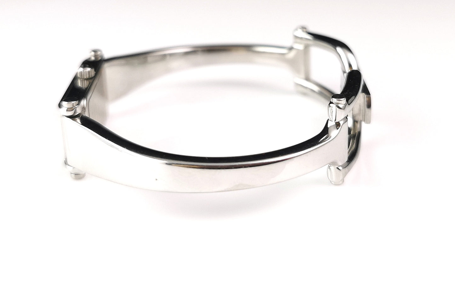 Vintage Gucci 1500l ladies wristwatch, Horsebit bangle strap