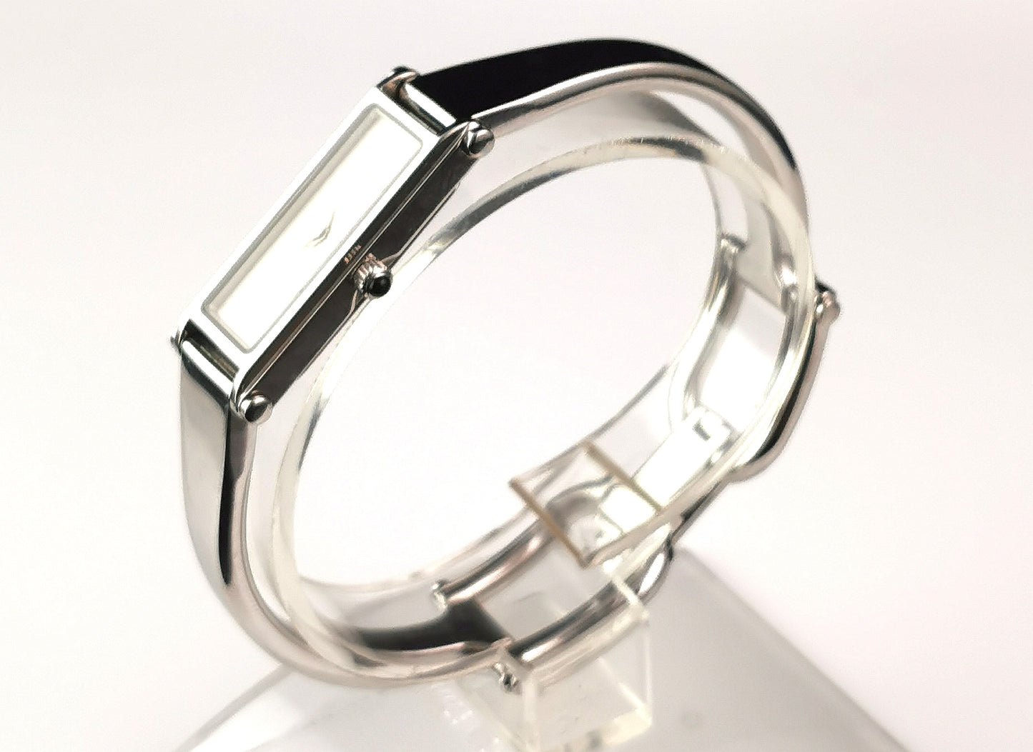 Vintage Gucci 1500l ladies wristwatch, Horsebit bangle strap