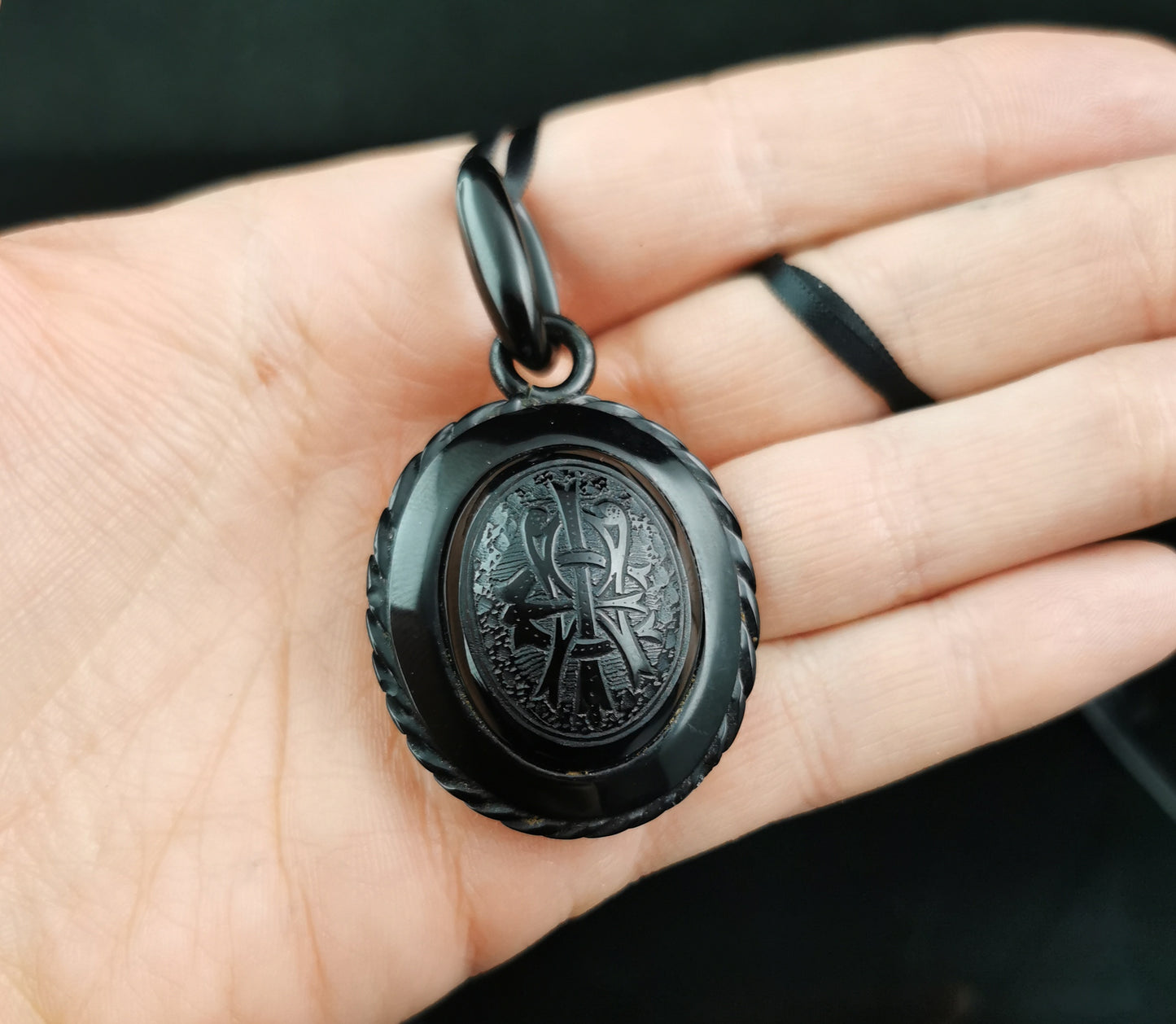 Antique Victorian Whitby Jet Mourning locket, AEI, hairwork