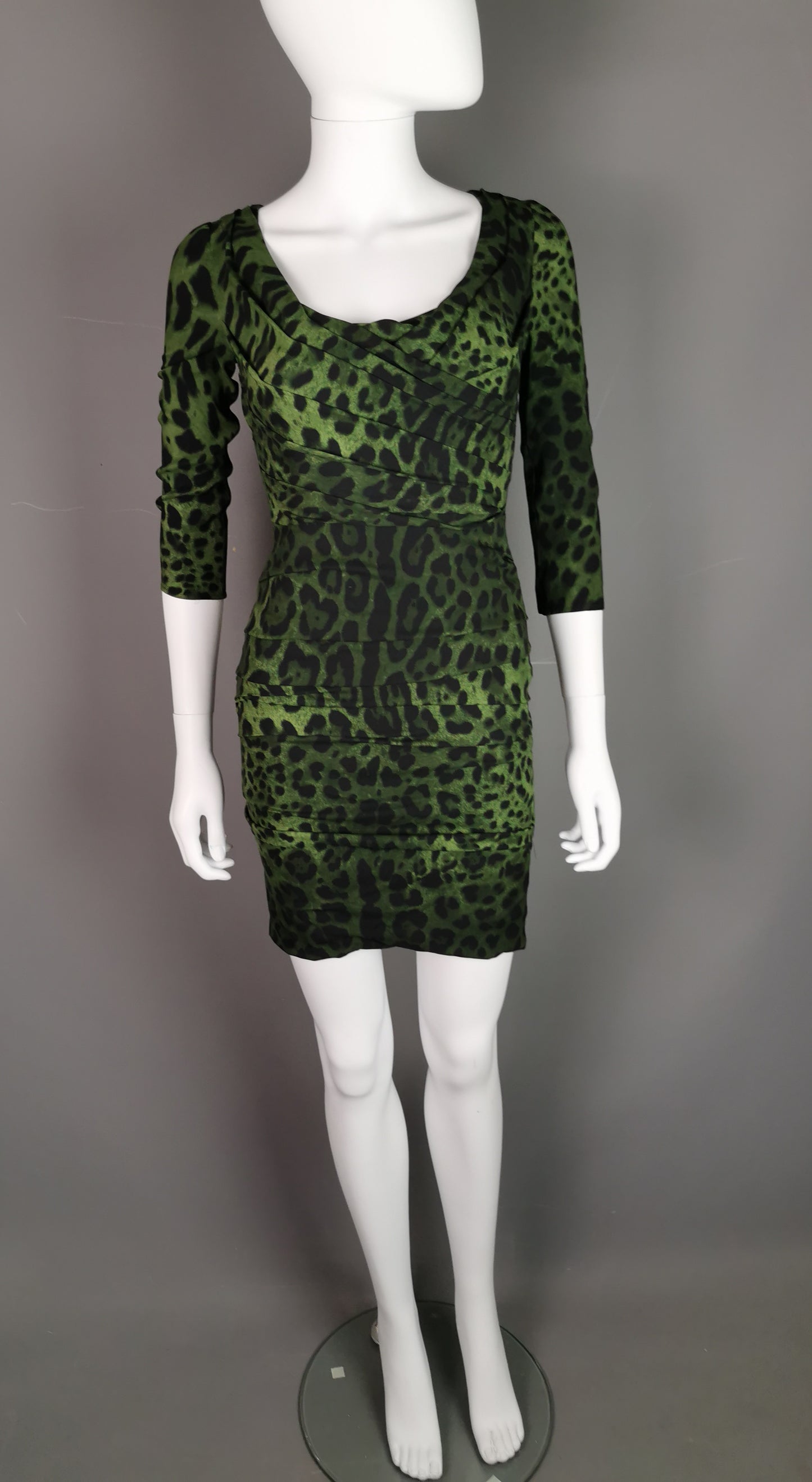 Dolce and Gabbana green leopard print silk bodycon dress, NWTdress
