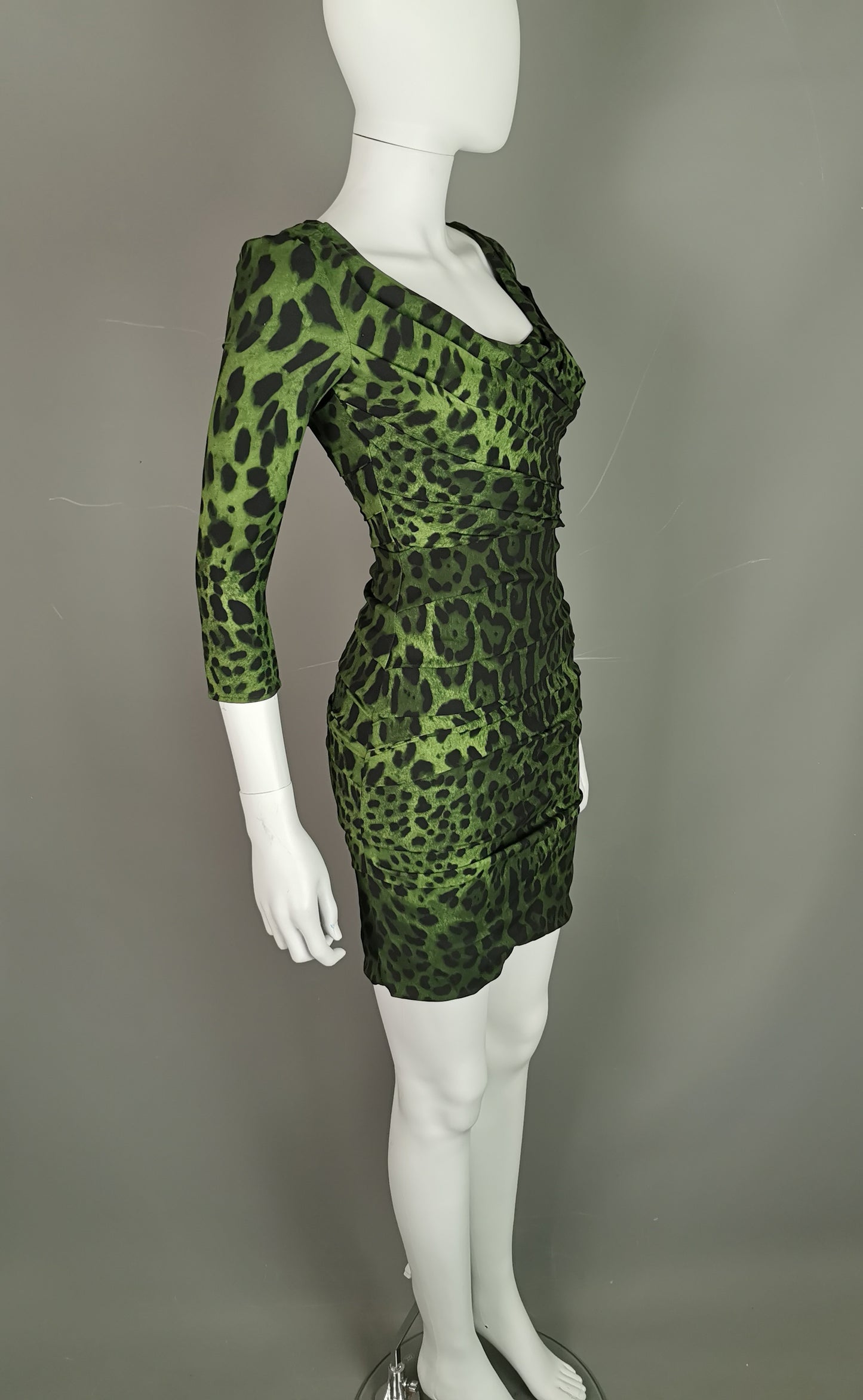 Dolce and Gabbana green leopard print silk bodycon dress, NWTdress