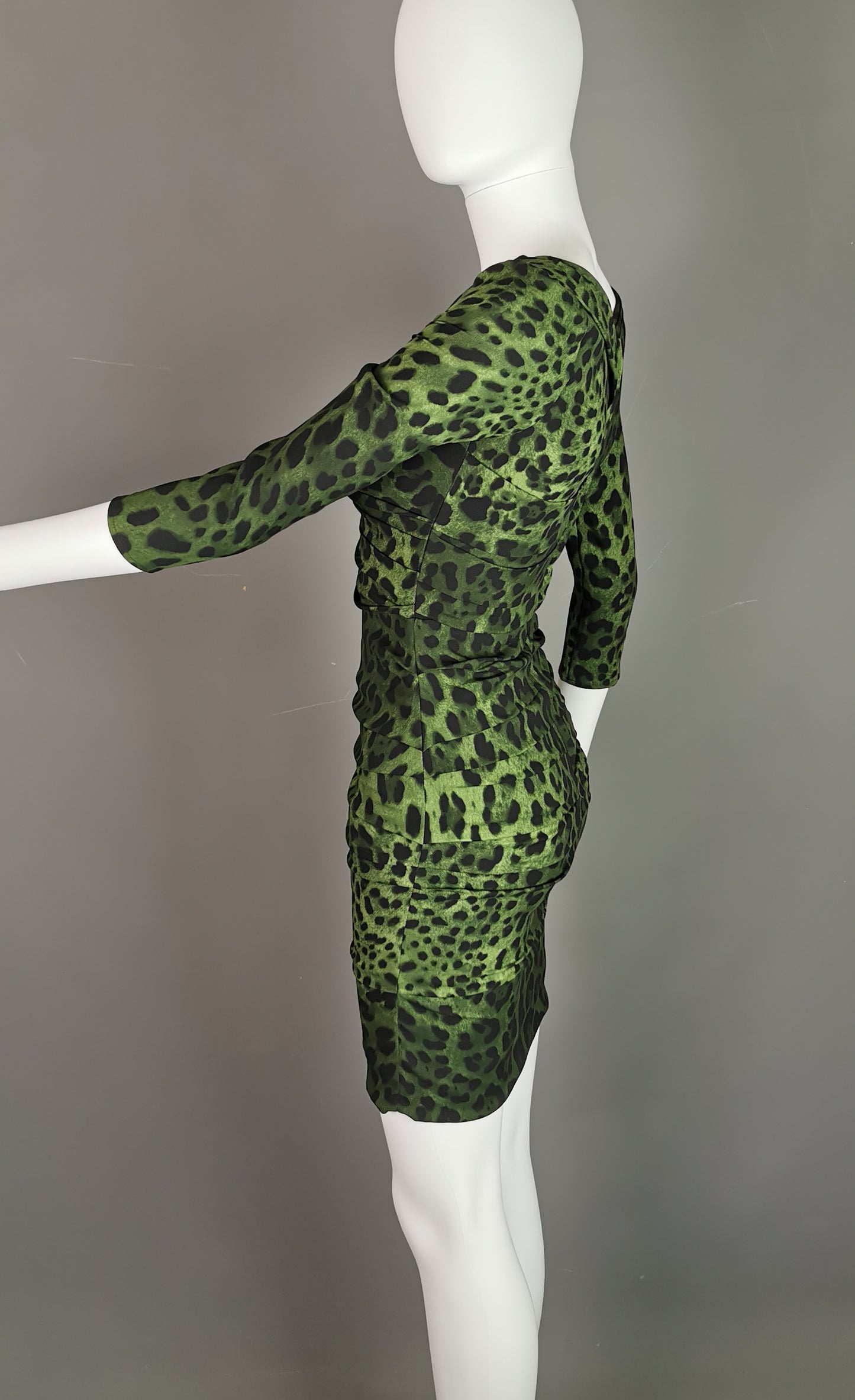 Dolce and Gabbana green leopard print silk bodycon dress, NWTdress