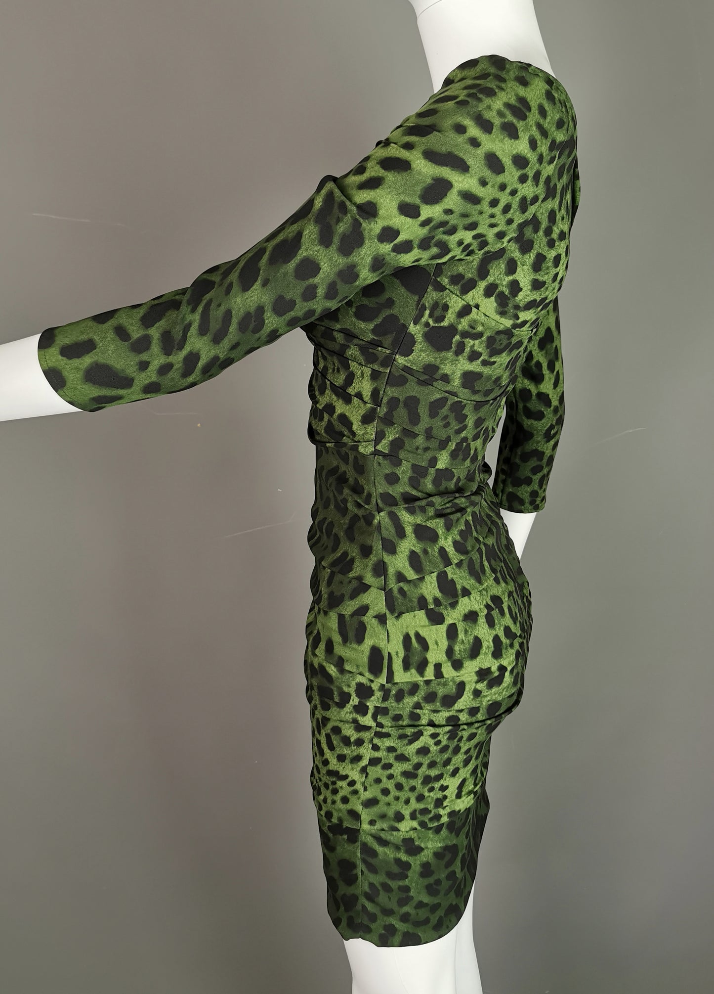 Dolce and Gabbana green leopard print silk bodycon dress, NWTdress