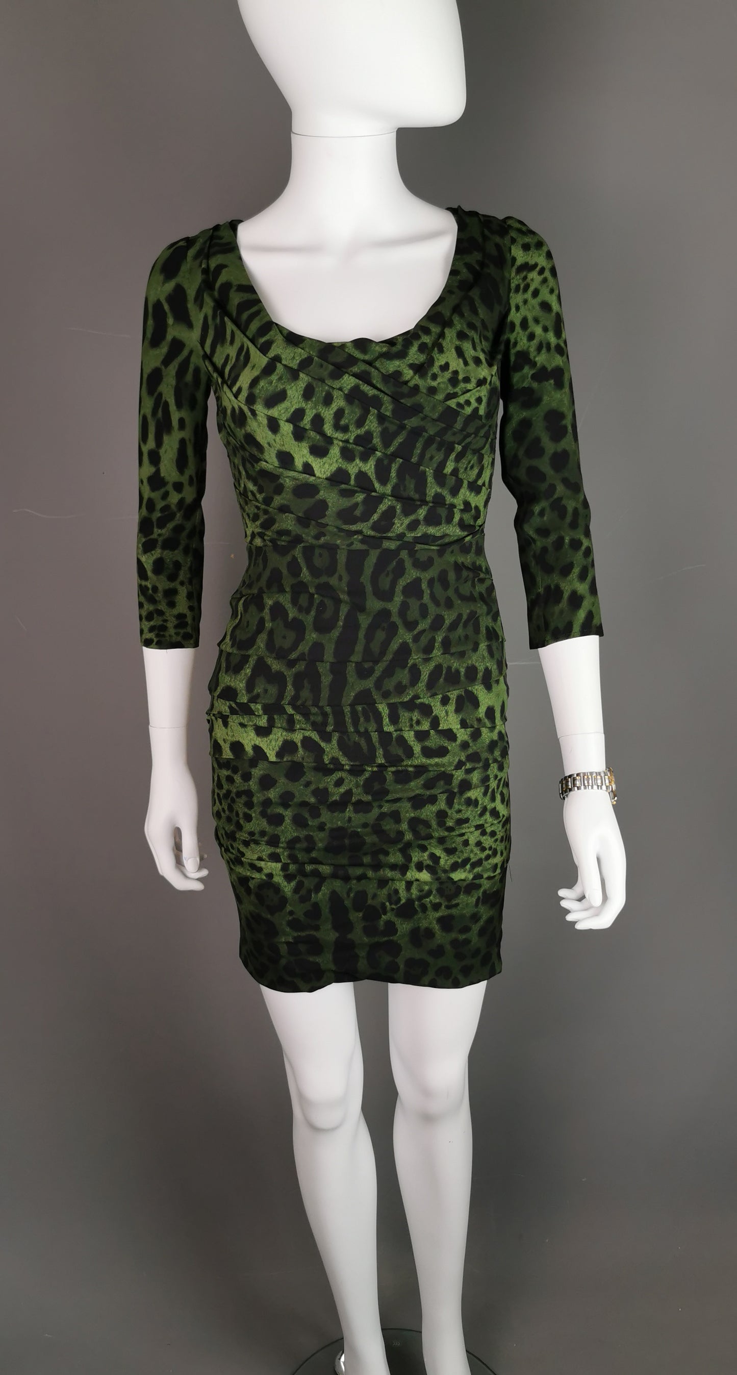 Dolce and Gabbana green leopard print silk bodycon dress, NWTdress