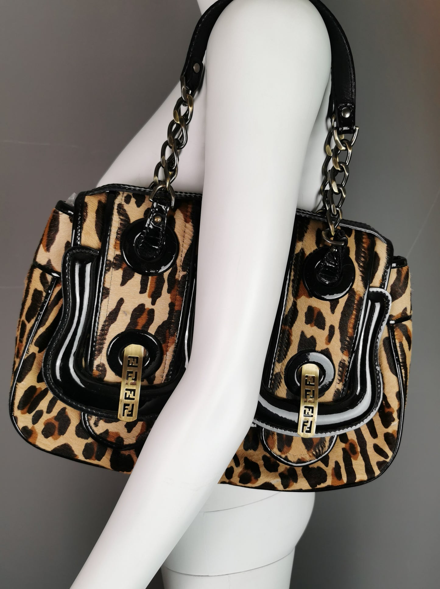Vintage Fendi Leopard print B bag, Black patent leather