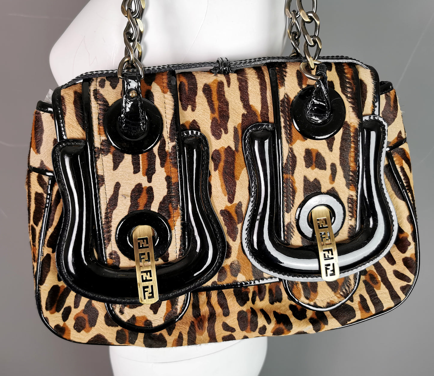 Vintage Fendi Leopard print B bag, Black patent leather