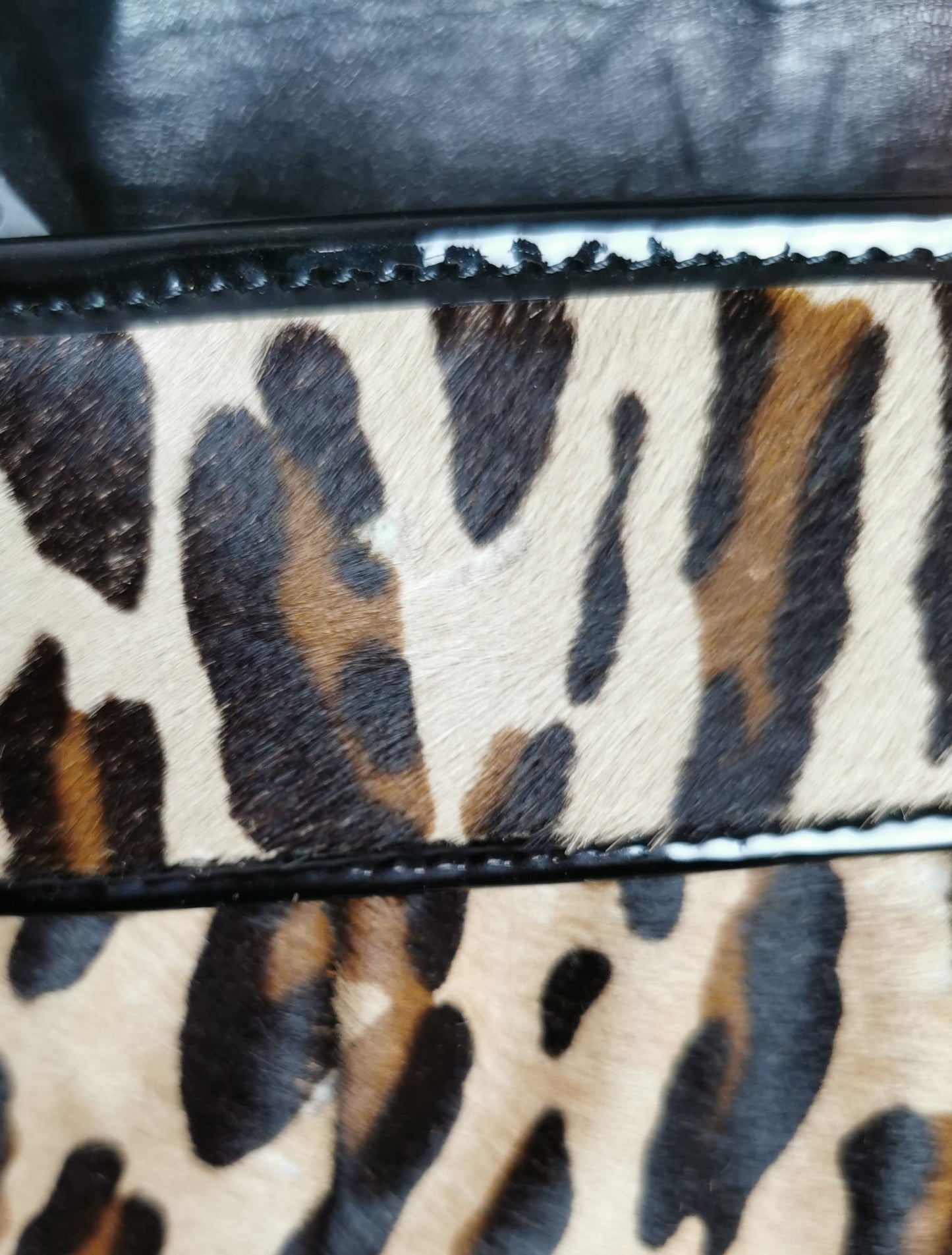 Vintage Fendi Leopard print B bag, Black patent leather