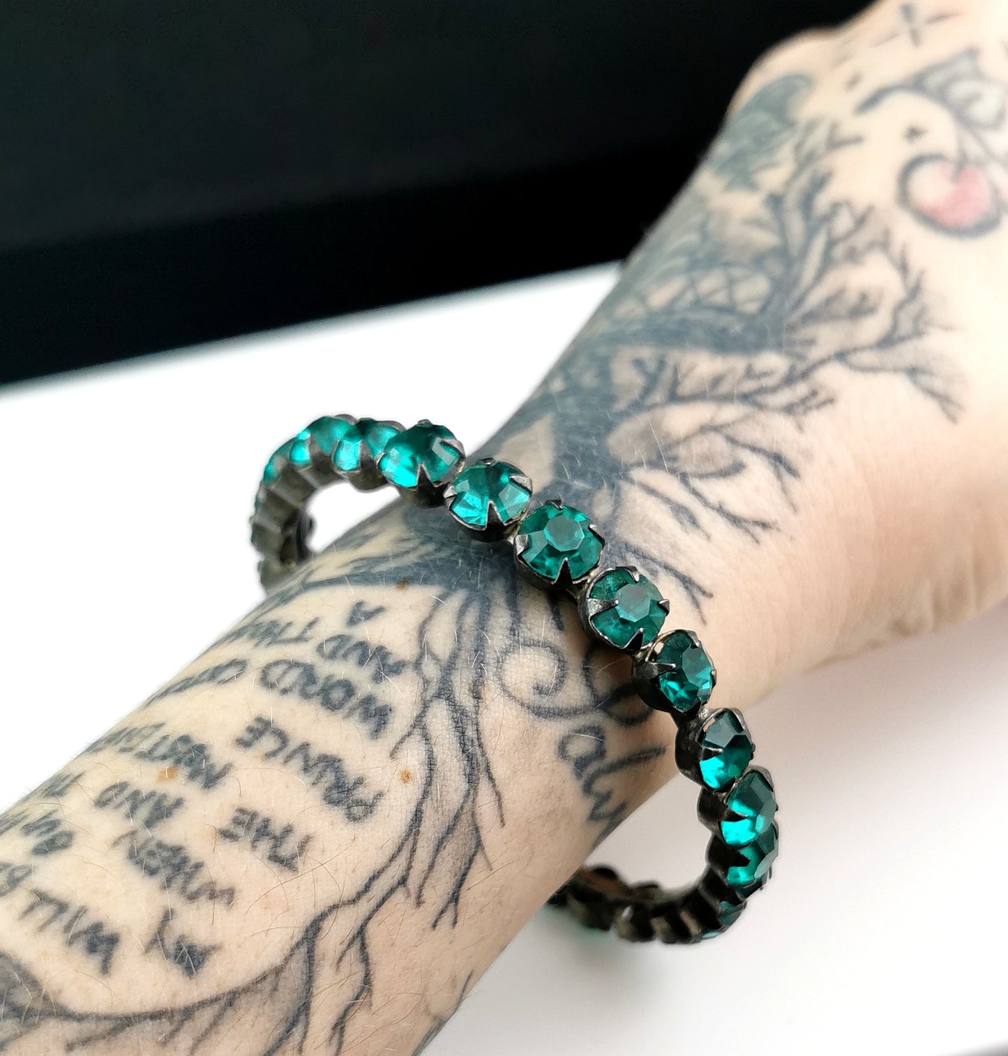 Vintage Art Deco teal blue Paste bangle