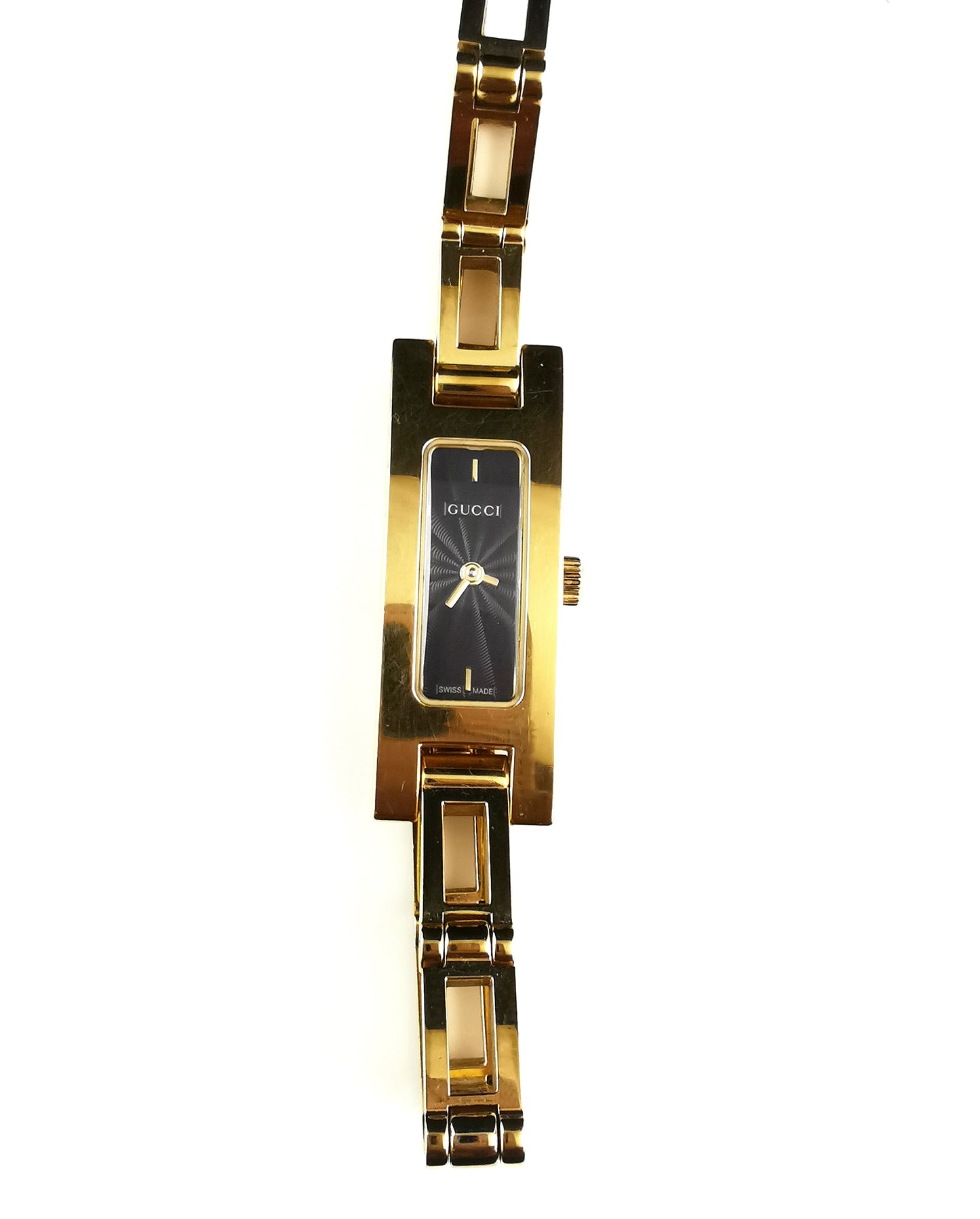 Gucci 3900l ladies gold plated wristwatch, boxed