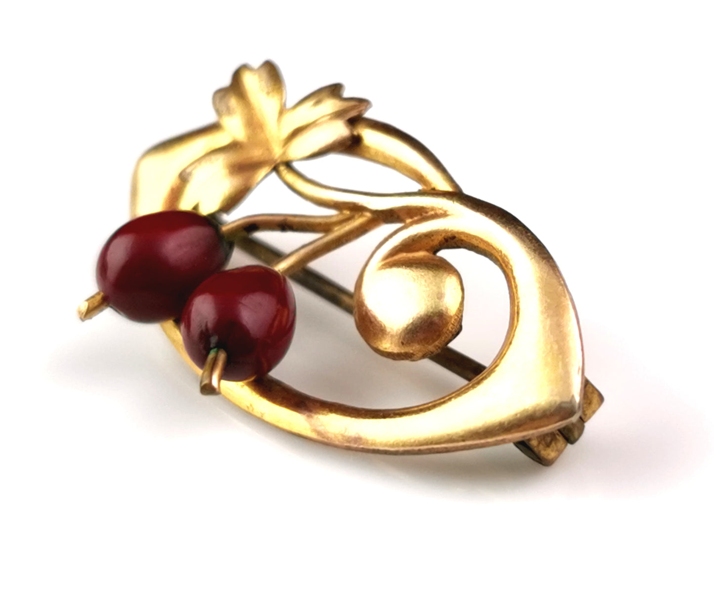 Antique Art Nouveau gilt Berry brooch