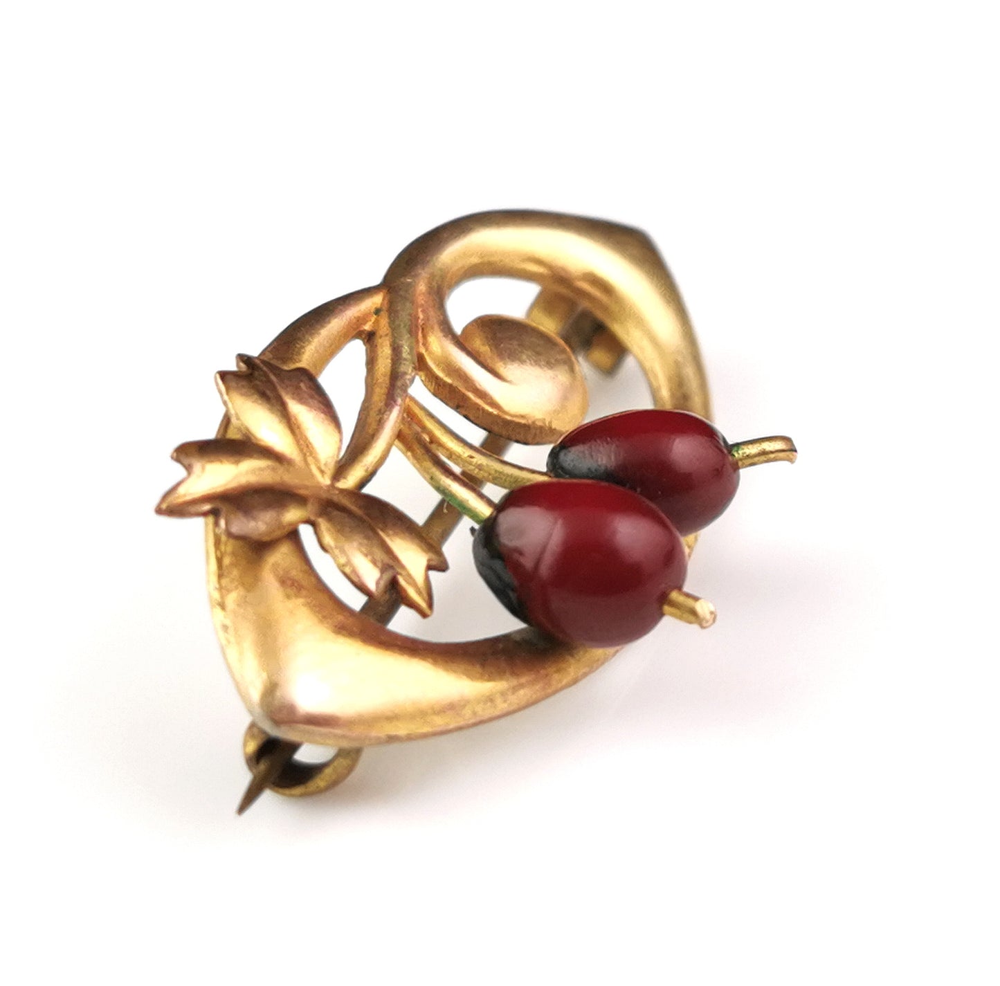 Antique Art Nouveau gilt Berry brooch