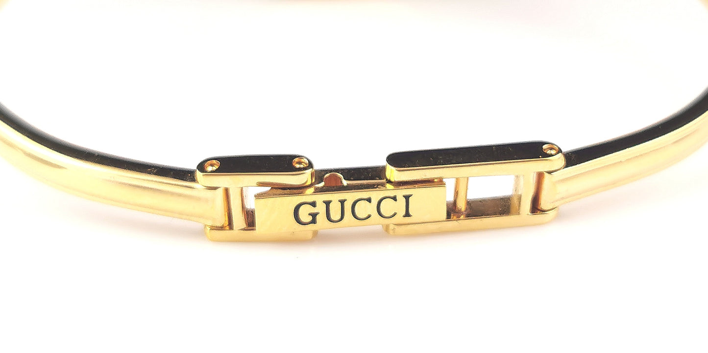 Vintage Gucci 11/12.2 ladies gold plated wristwatch, bracelet strap, changeable bezels