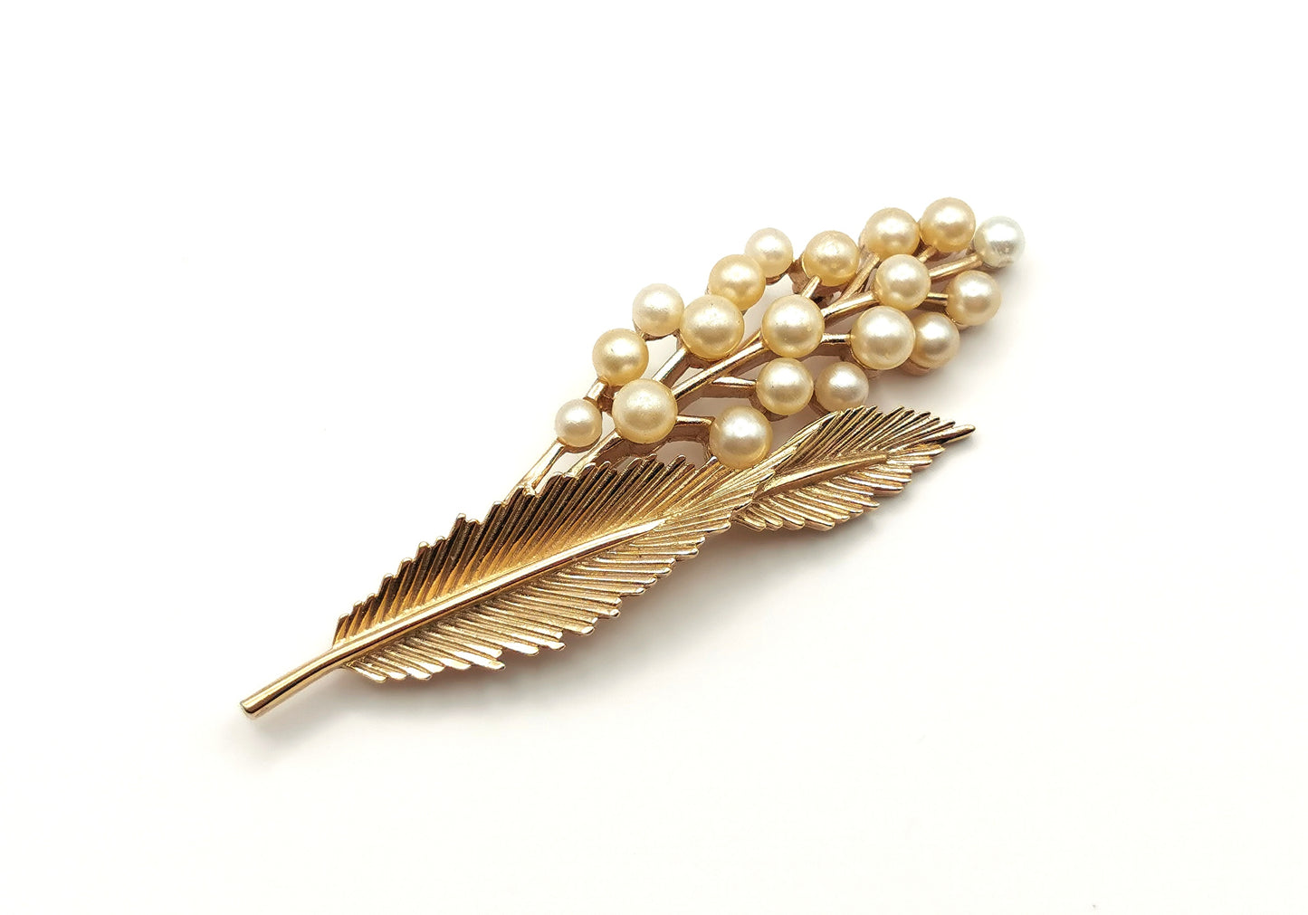 Vintage Trifari faux pearl spray brooch, Gold tone