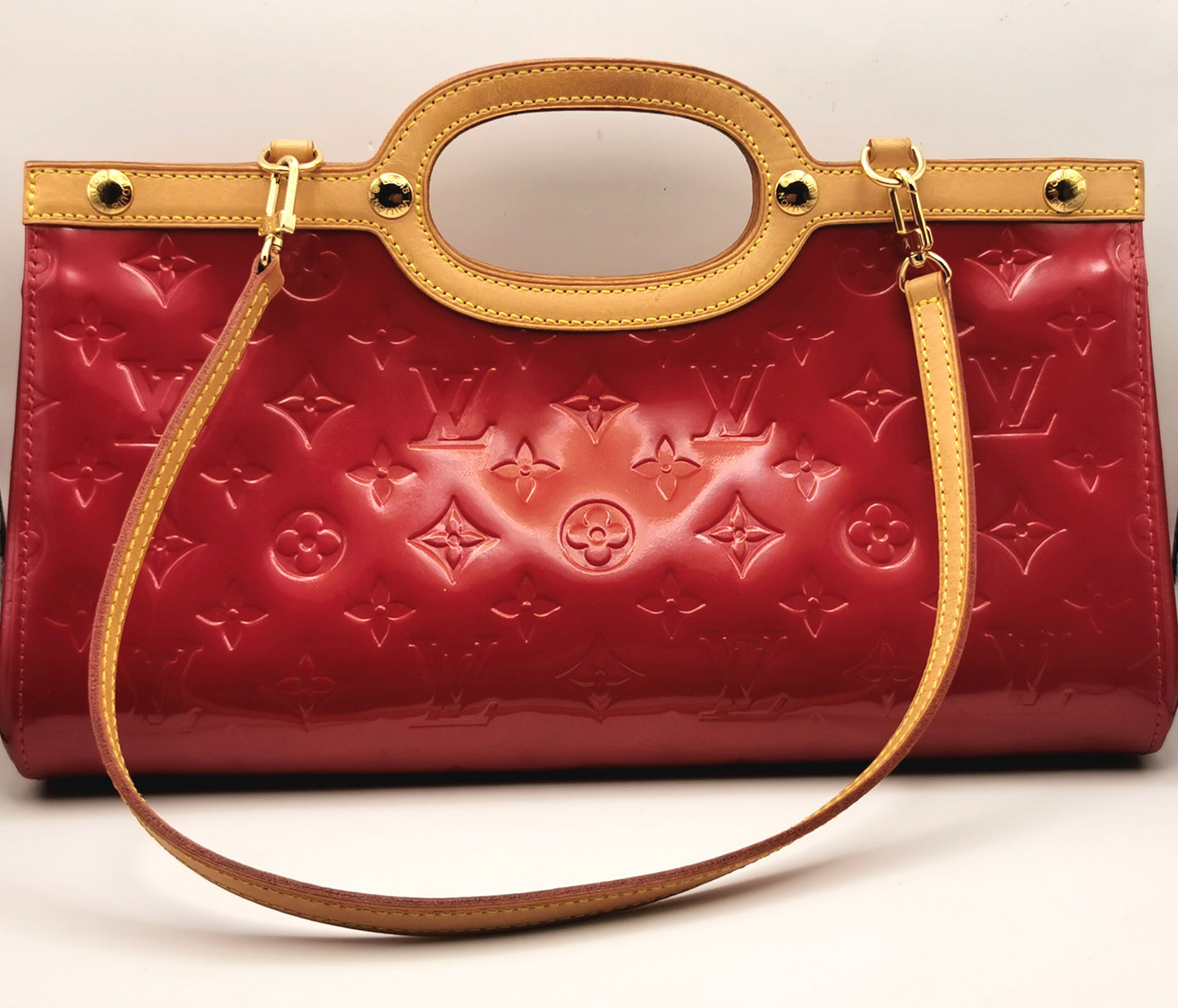 Louis Vuitton Roxbury Drive handbag, Pomme D'amour, Red Vernis leather
