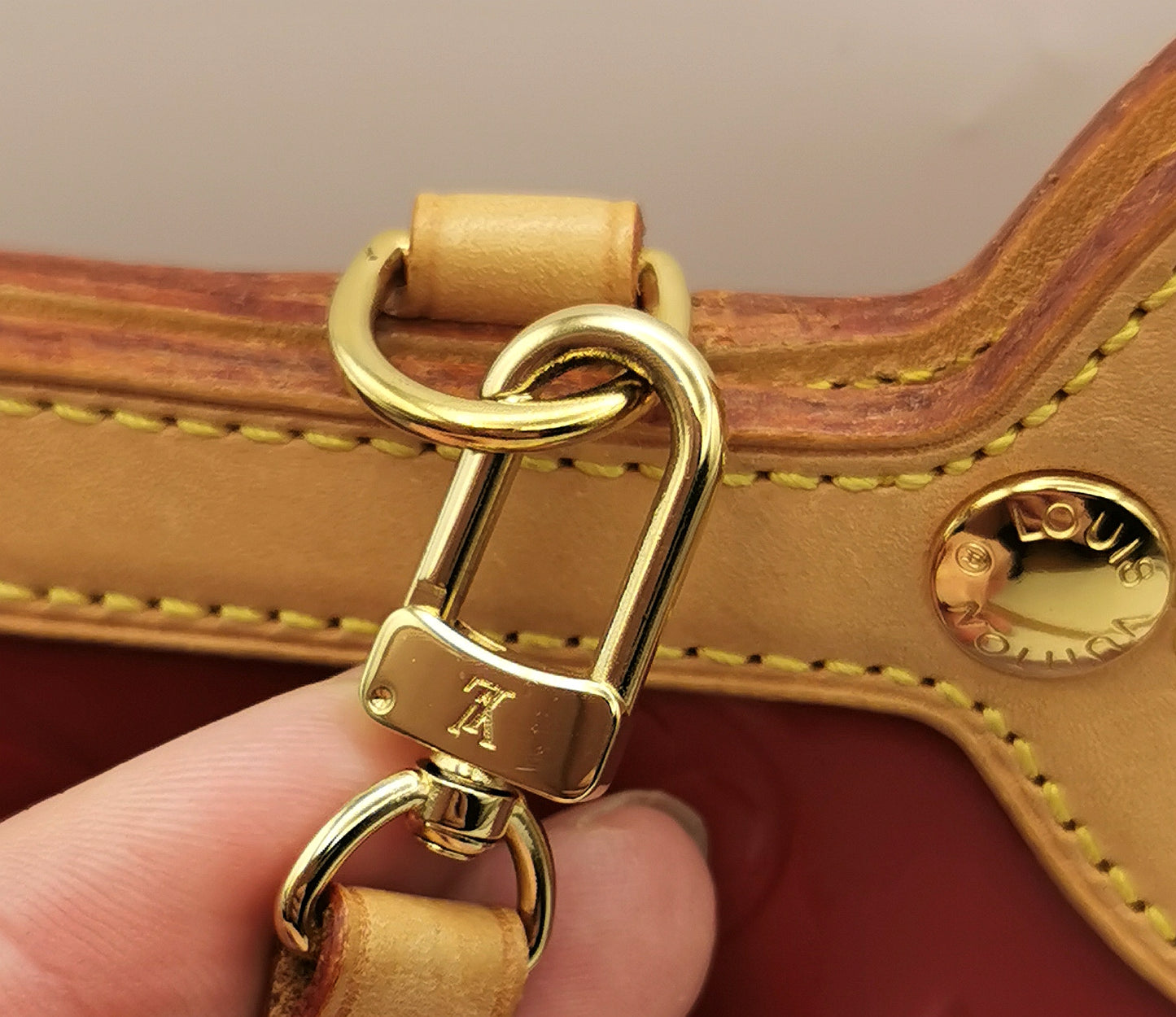 Louis Vuitton Roxbury Drive handbag, Pomme D'amour, Red Vernis leather