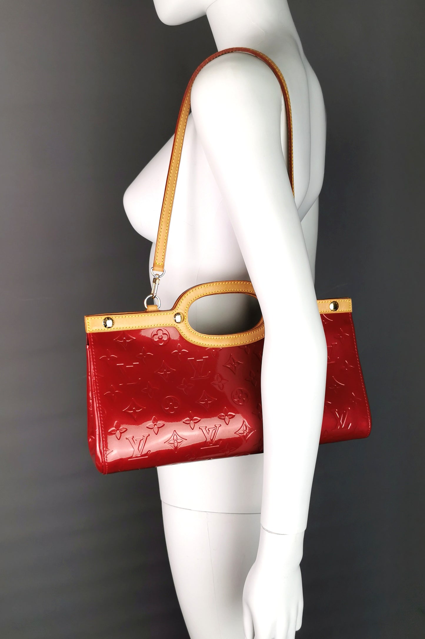 Louis Vuitton Roxbury Drive handbag, Pomme D'amour, Red Vernis leather