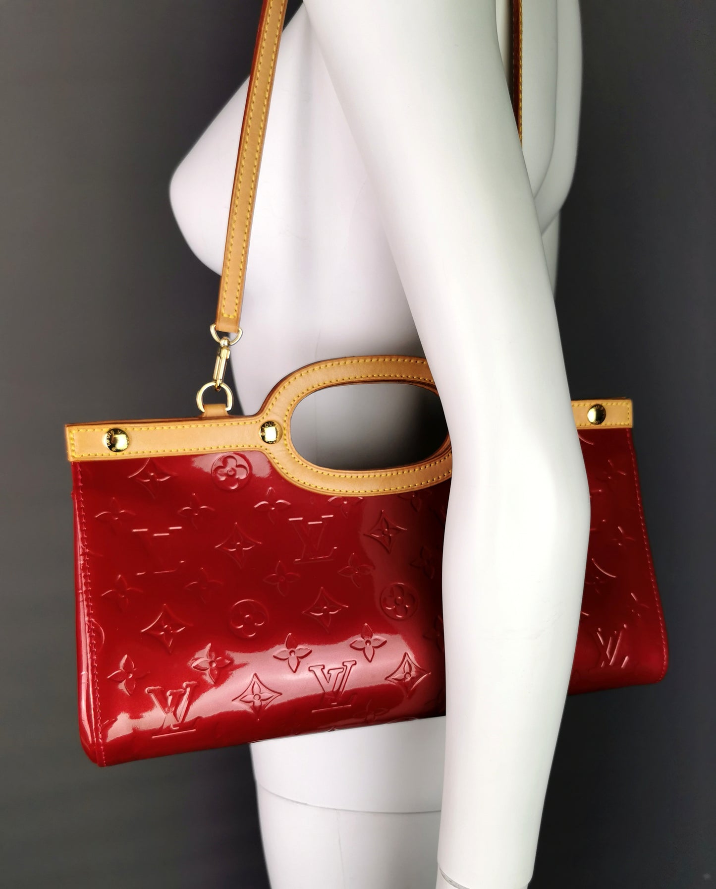 Louis Vuitton Roxbury Drive handbag, Pomme D'amour, Red Vernis leather