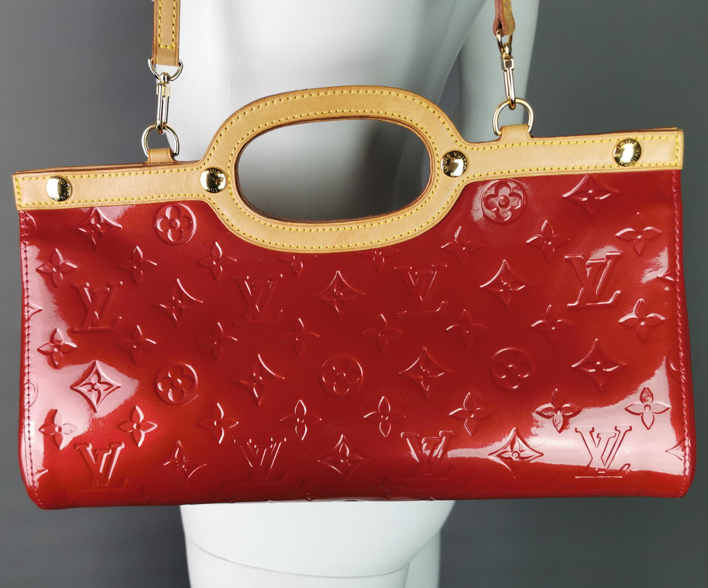 Louis Vuitton Roxbury Drive handbag, Pomme D'amour, Red Vernis leather