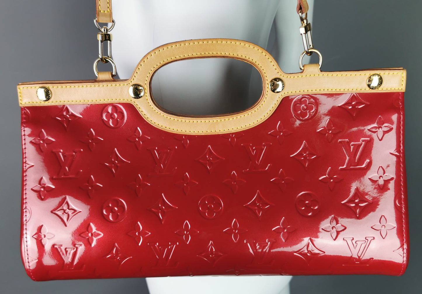 Louis Vuitton Roxbury Drive handbag, Pomme D'amour, Red Vernis leather