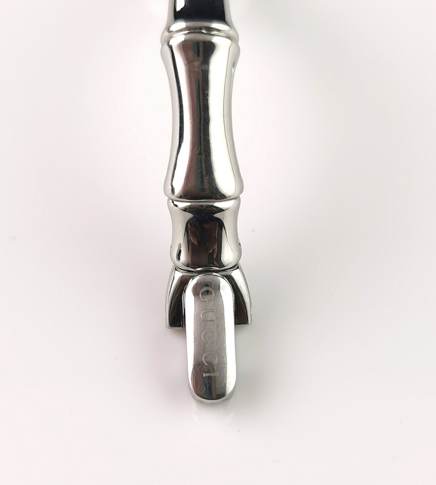 Vintage Gucci 6800l ladies wristwatch, Bamboo bangle strap