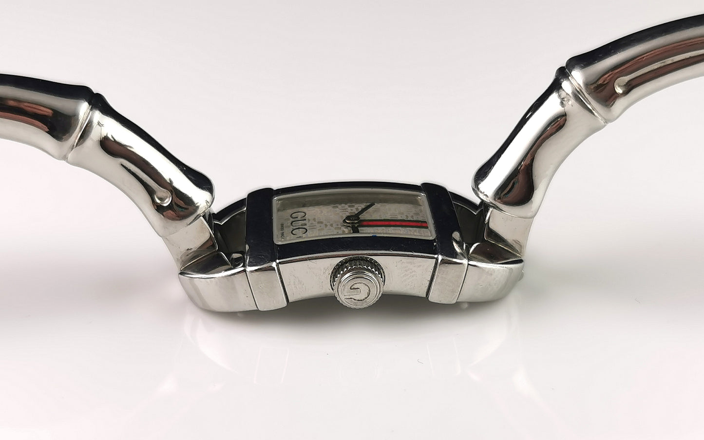 Vintage Gucci 6800l ladies wristwatch, Bamboo bangle strap