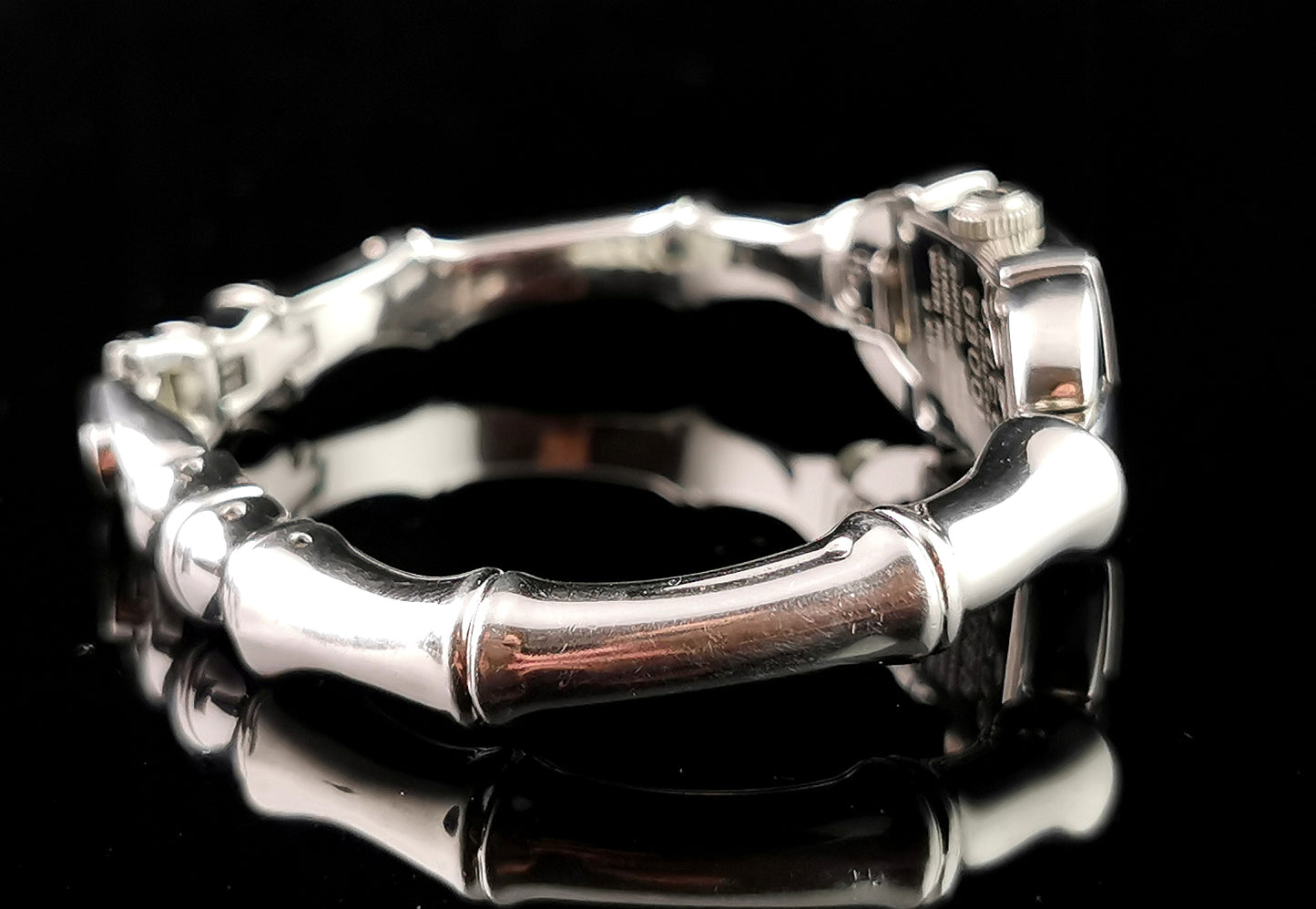 Vintage Gucci 6800l ladies wristwatch, Bamboo bangle strap