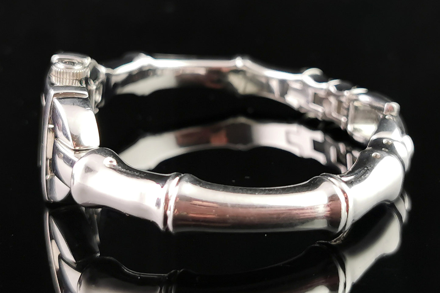 Vintage Gucci 6800l ladies wristwatch, Bamboo bangle strap