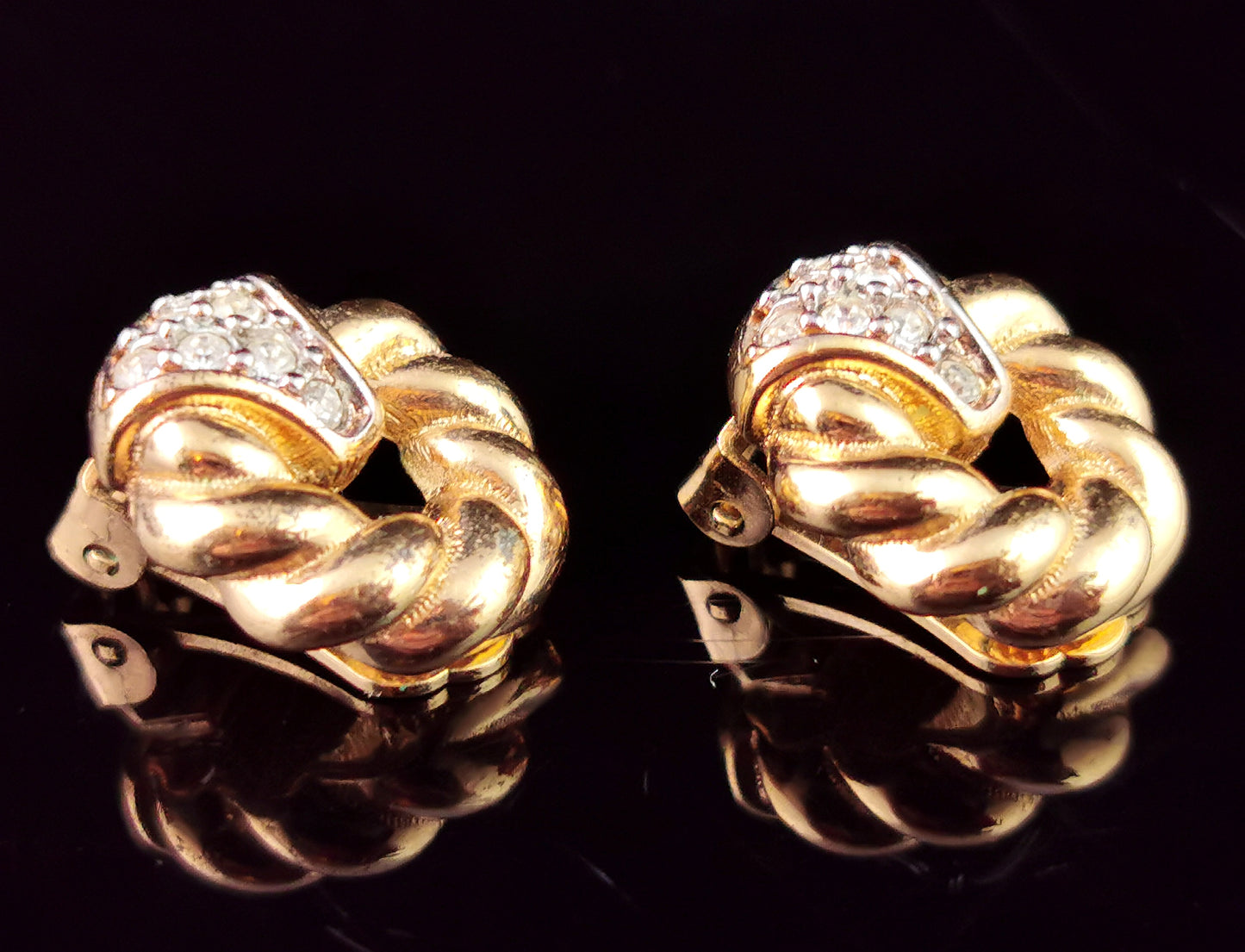 Vintage Burberry  clip on earrings, Gold tone, Diamante