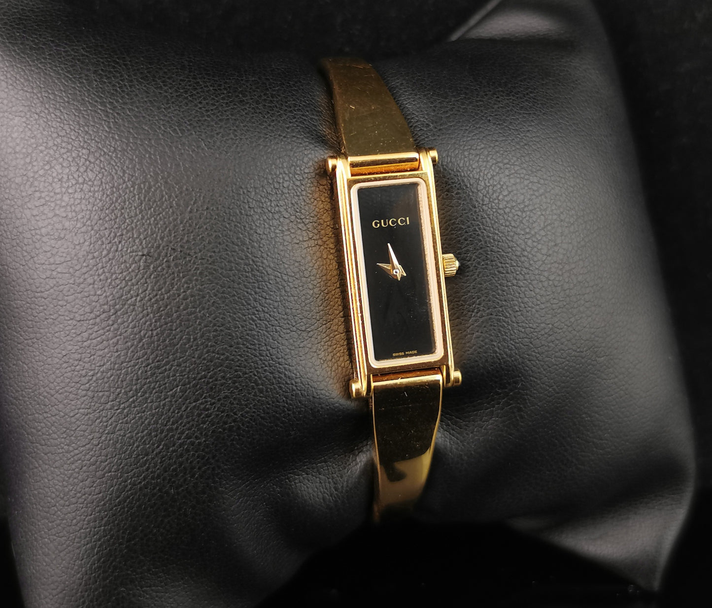 Vintage Gucci 1500l gold plated ladies wristwatch, Horsebit bangle strap