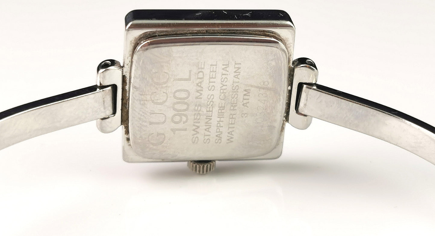 Vintage Gucci 1900l ladies wristwatch, bangle strap