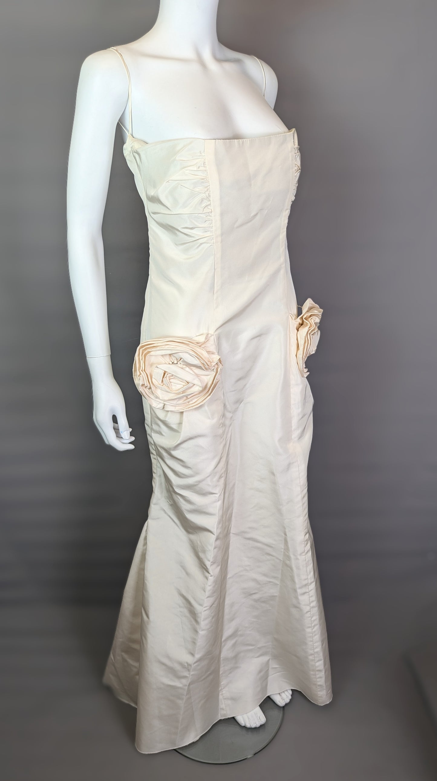 Vintage Valentino cream silk evening dress, prom, gown