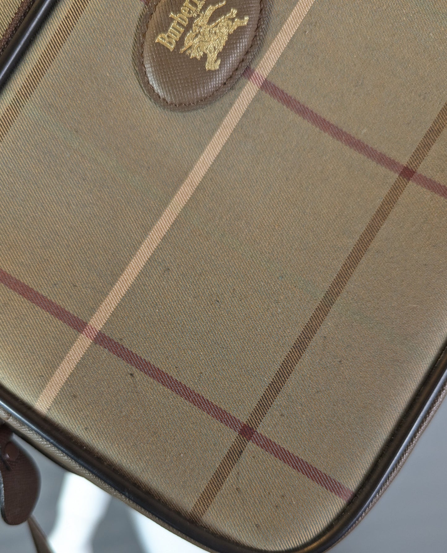 Vintage Burberry check shoulder bag, brown leather