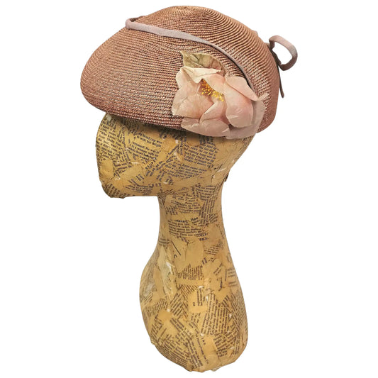 Vintage c1950s ladies peach sisal floral hat
