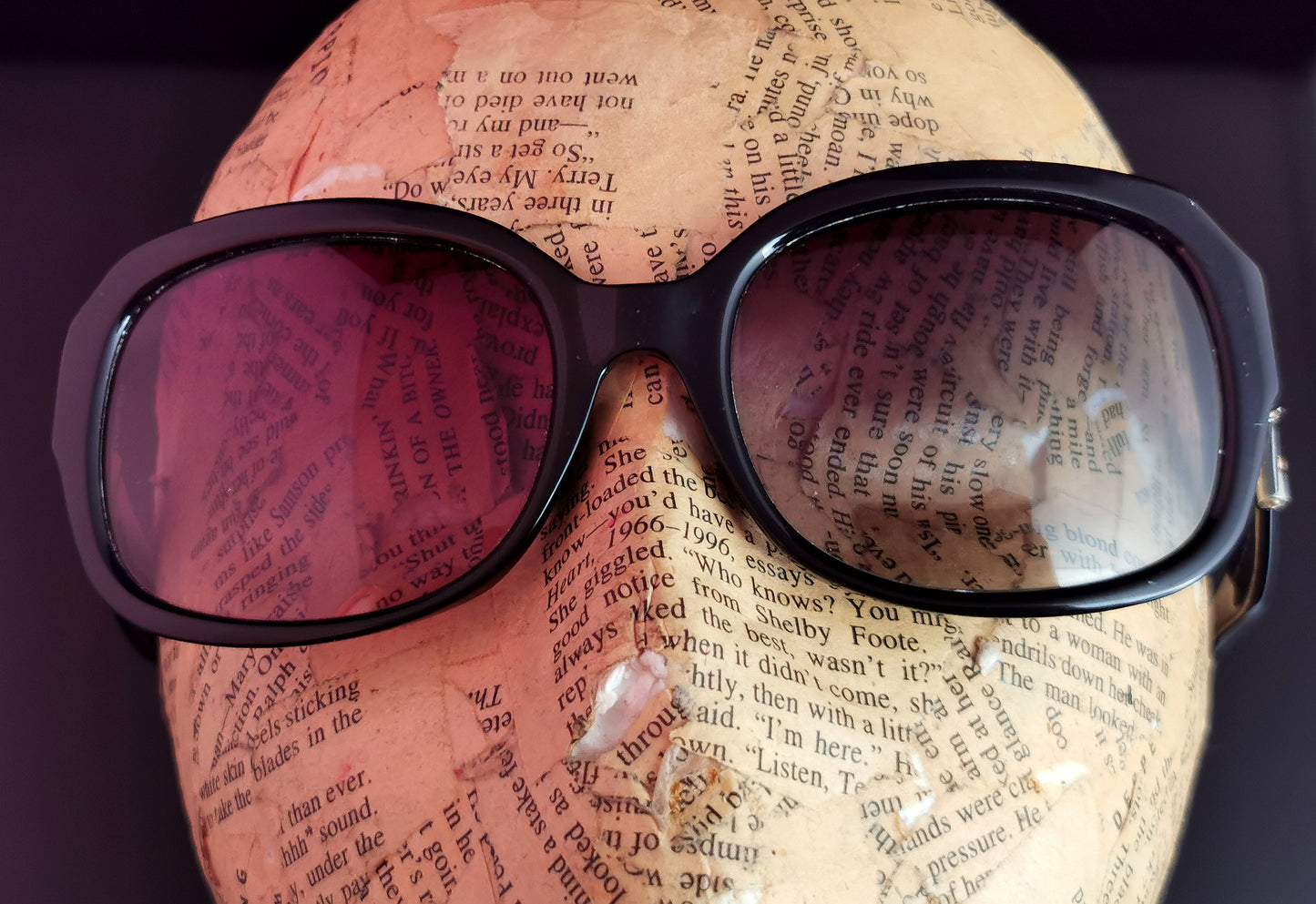 Dolce and Gabbana Sunglasses, gradient lense, Black